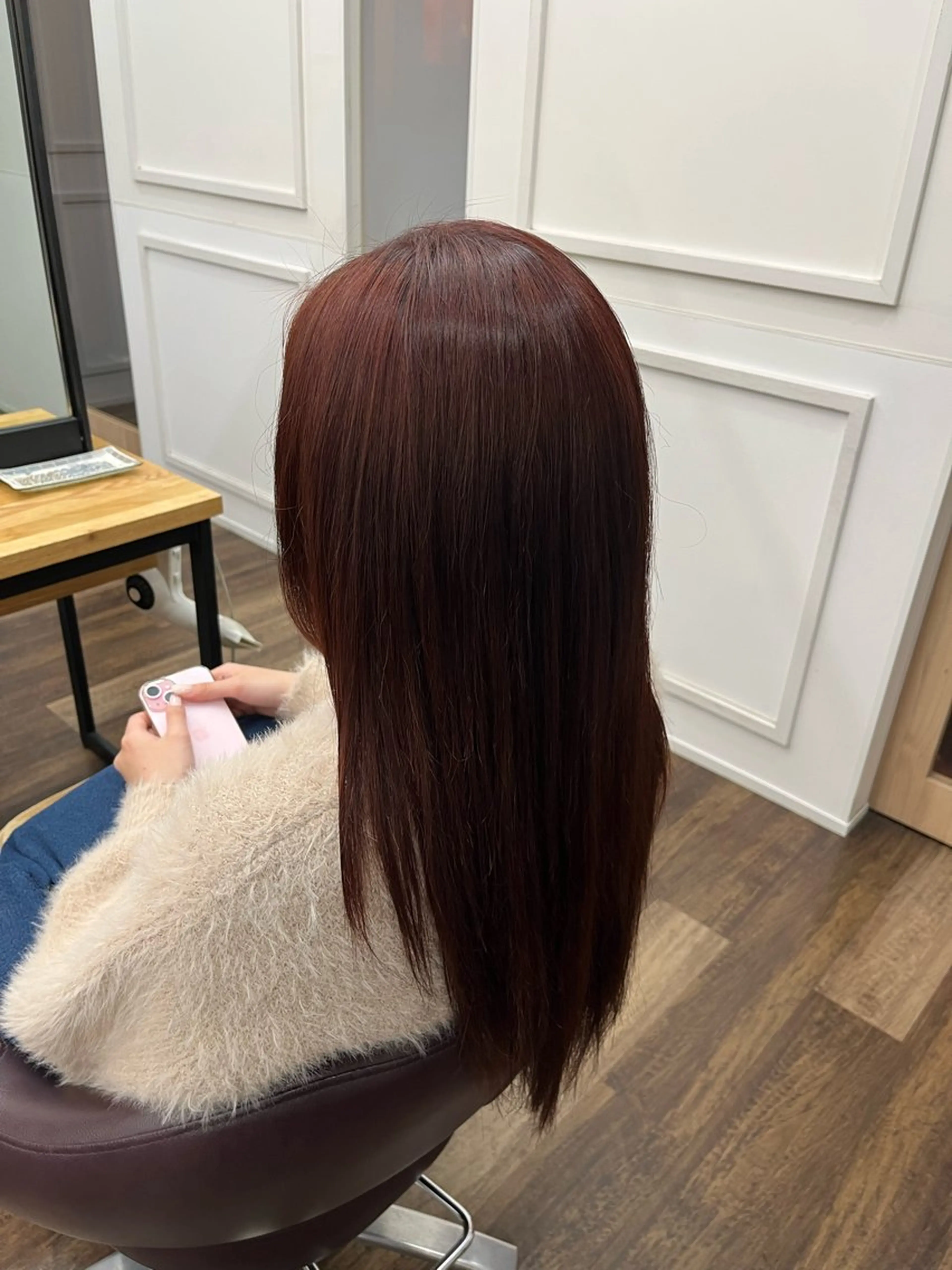 ロング カラー ブラウンカラー レッドカラー レッドブラウン ヘアカラー serein【セレイン】所属・中俣 愛梨のヘアスタイル