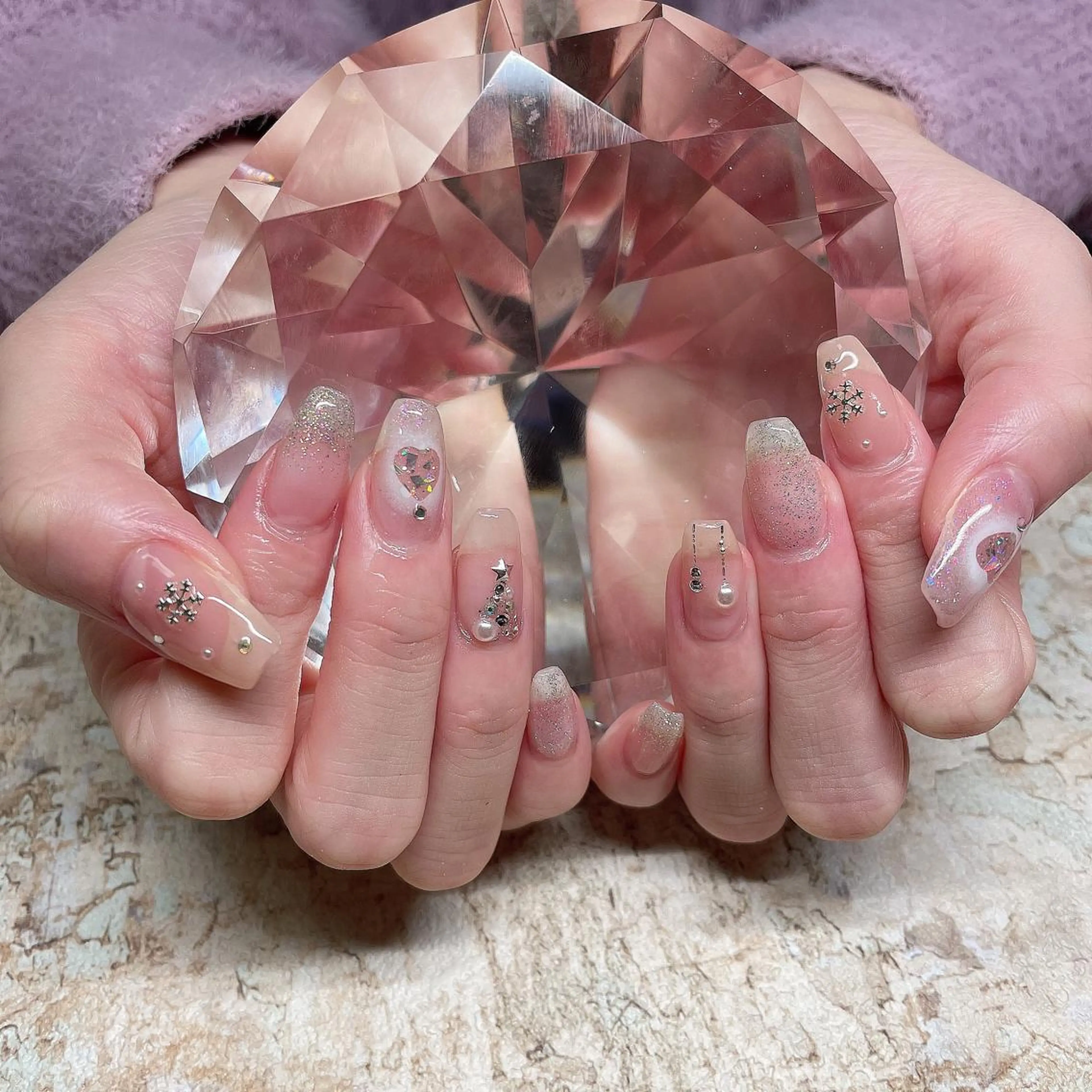 ネイル アートネイル フレンチネイル ジェルネイル グラデーション 韓国ネイル Nail room Bimano所属・Bimano seica♡+°のネイルデザイン