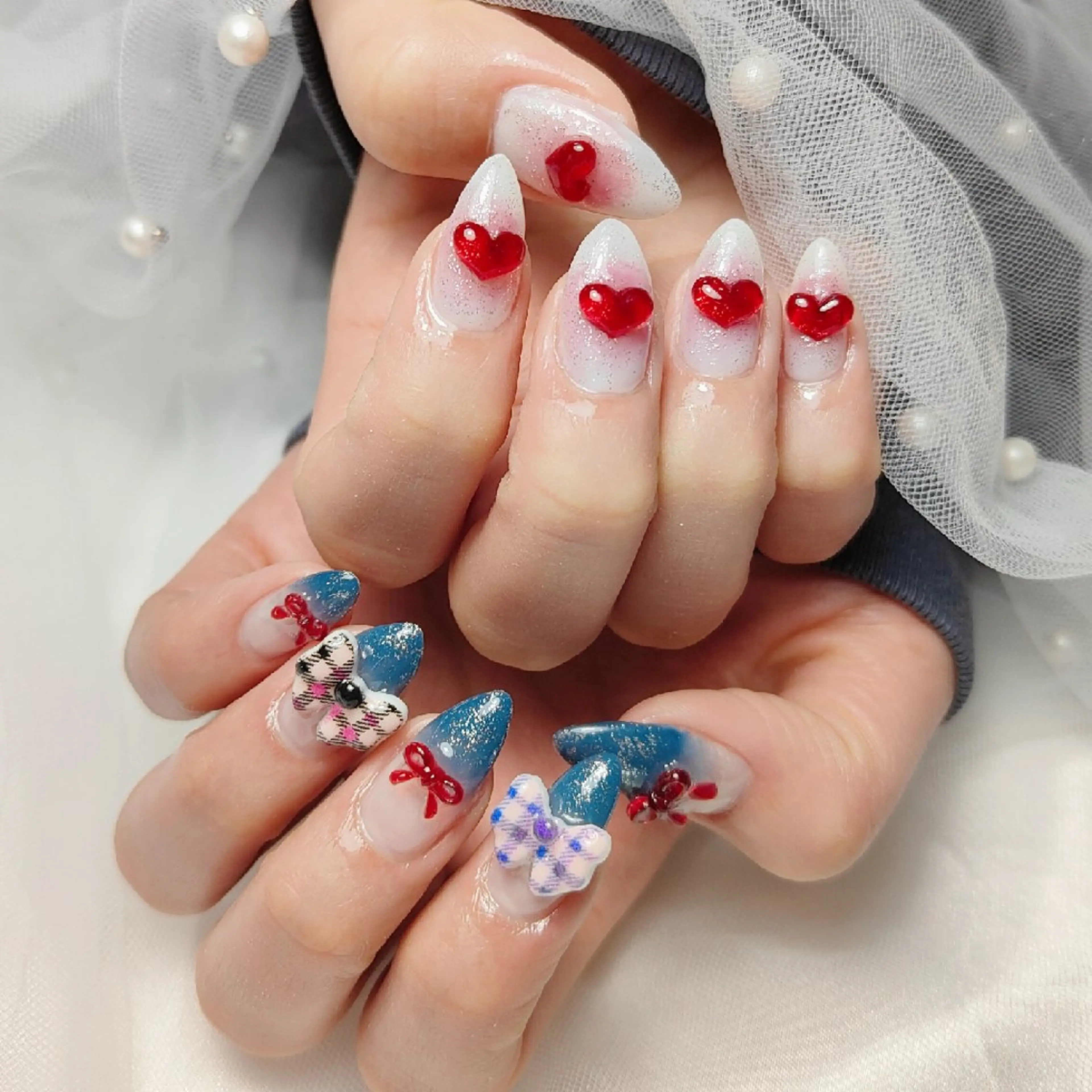 ネイル ハンドネイル CLEAR NAILのネイルデザイン
