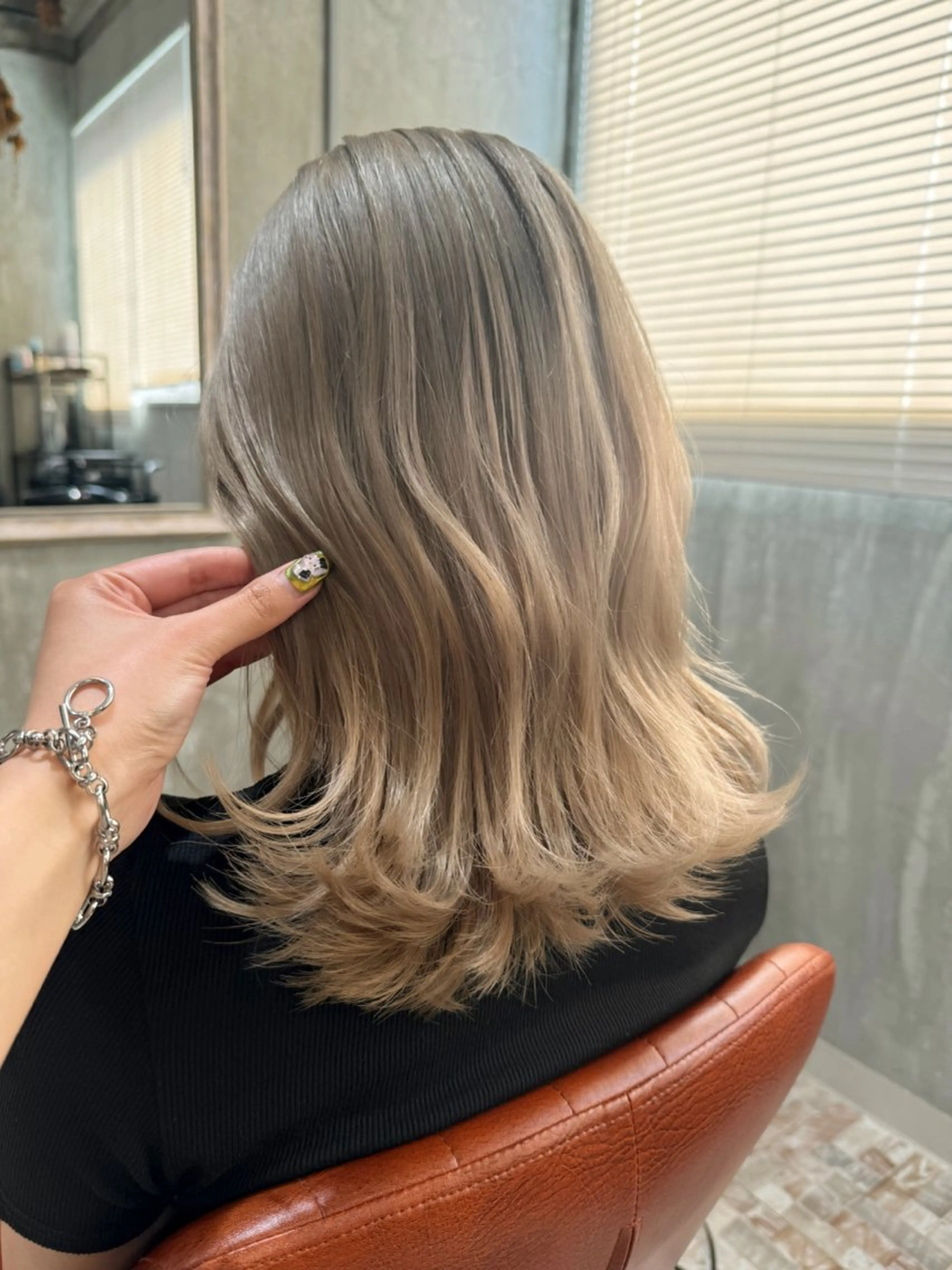 ミディアム カット ヘアカラー トリートメント botan🦖*･ amiのヘアスタイル