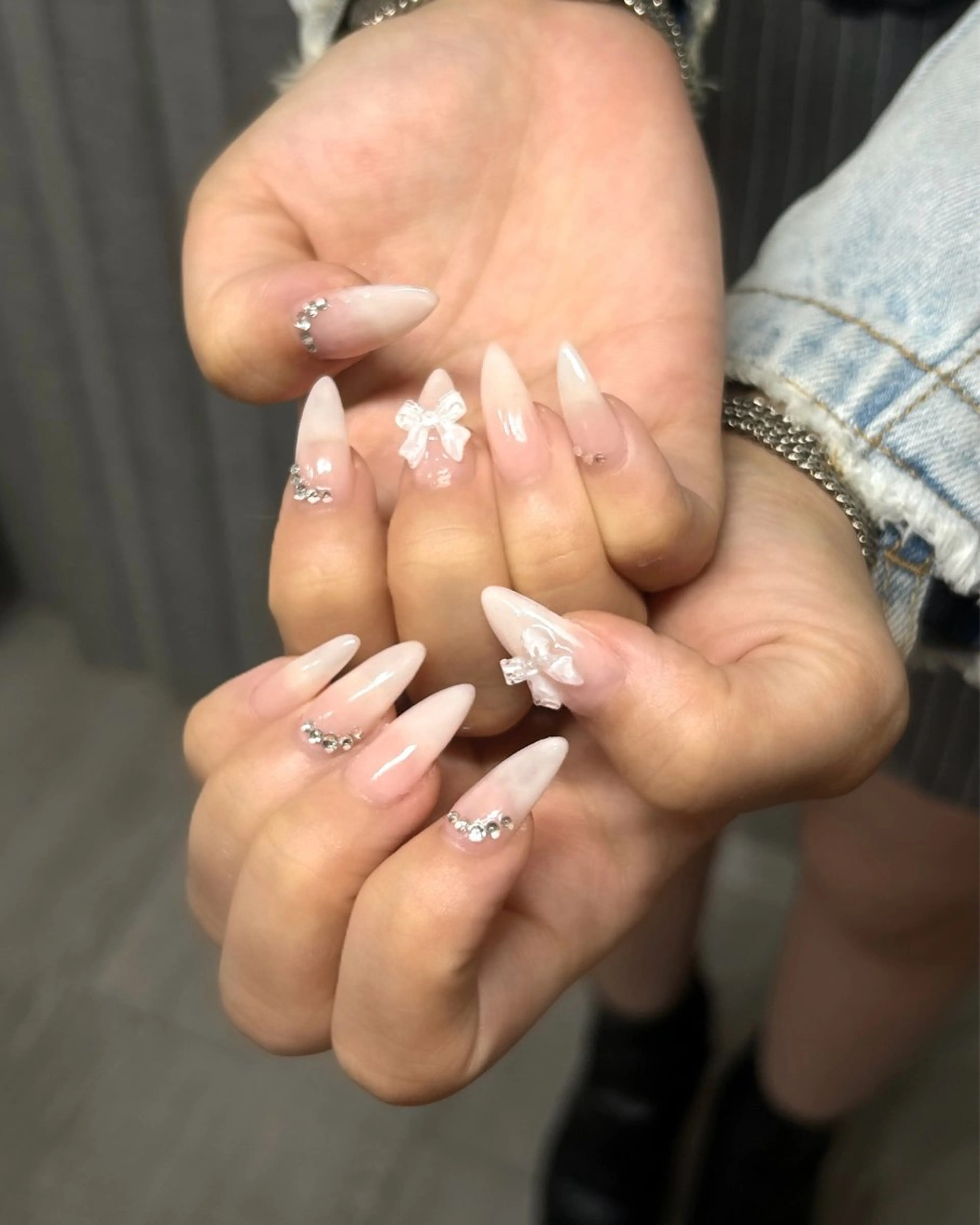 ネイル ハンドネイル Haluca 長さ出し🍀のネイルデザイン