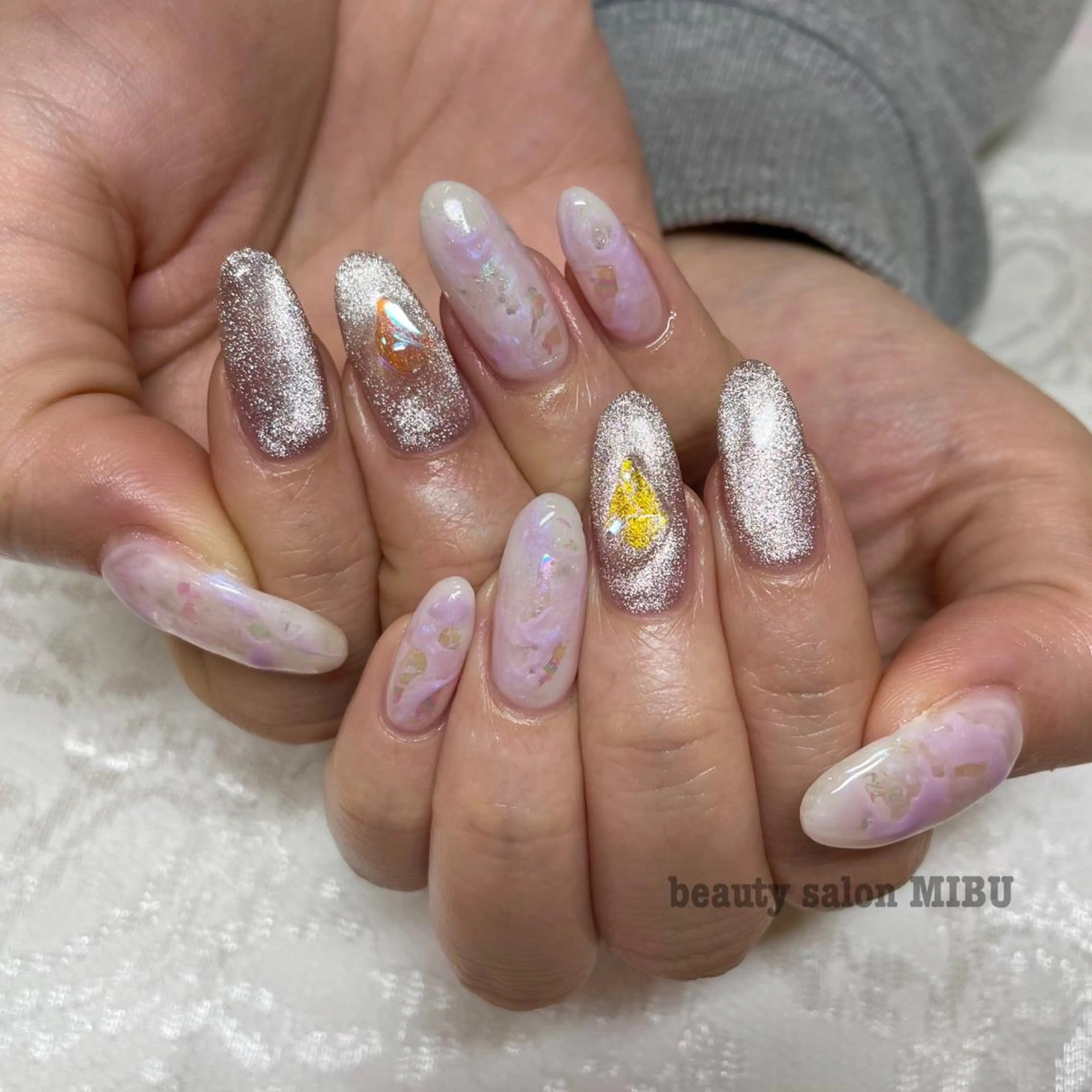 ネイル Sunny.Roa fujiのネイルデザイン