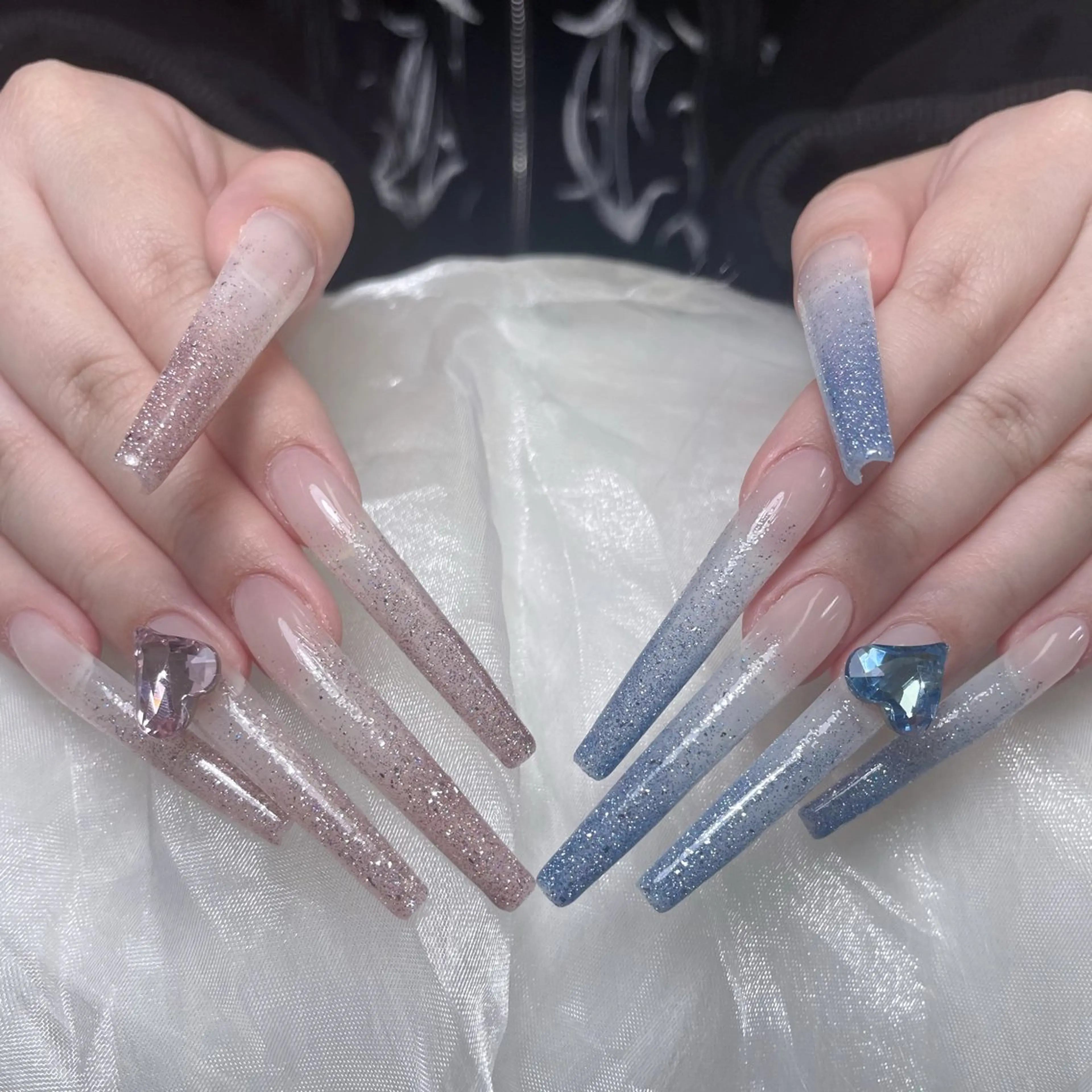 ネイル 成人式 ジェルネイル ネイルチップ ハンドネイル Momoa nail salon所属・MoMoA Nail ネイル長さ出し専門店のネイルデザイン