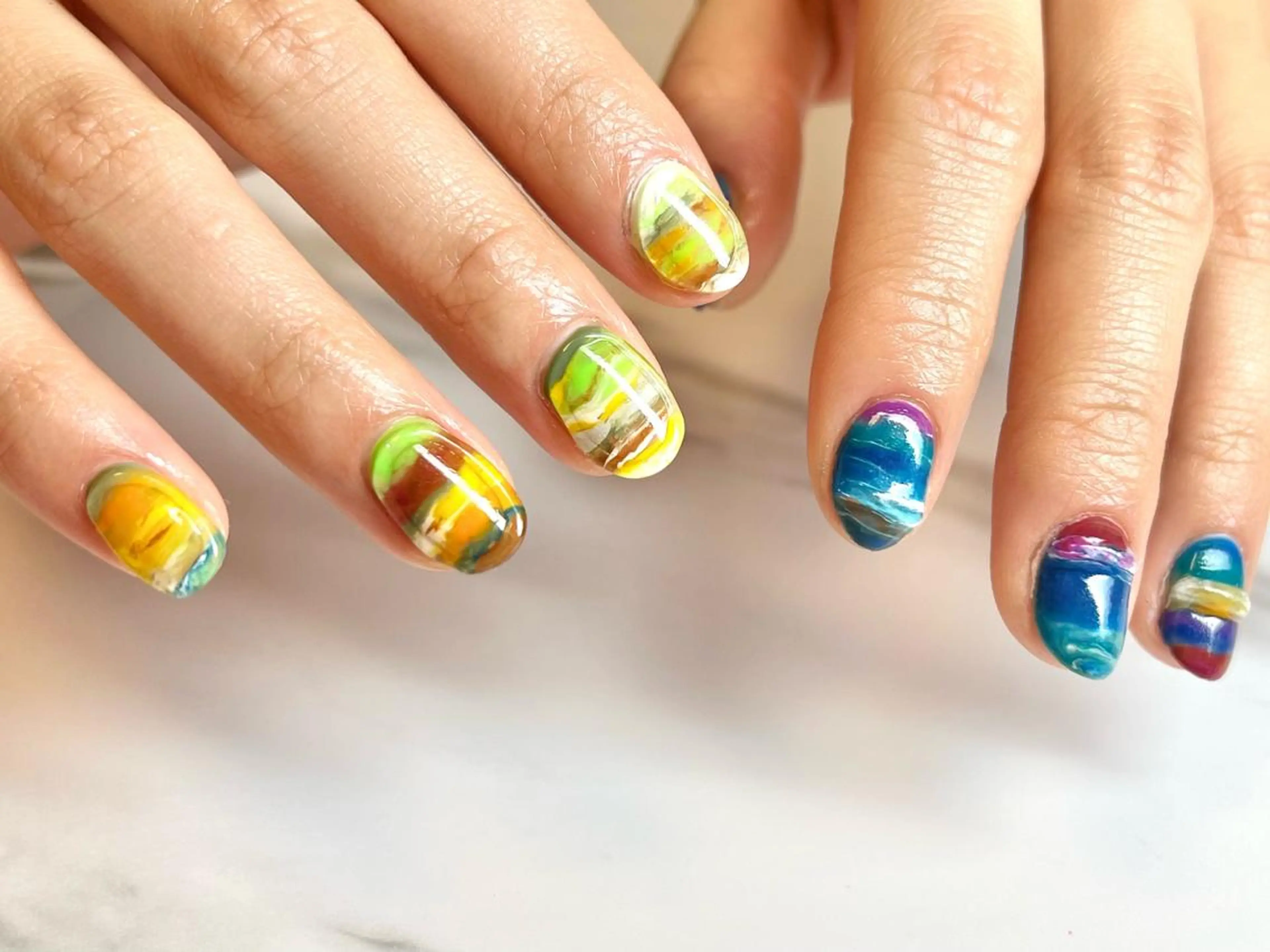 ネイル ニュアンスネイル ネイリスト シンのネイルデザイン