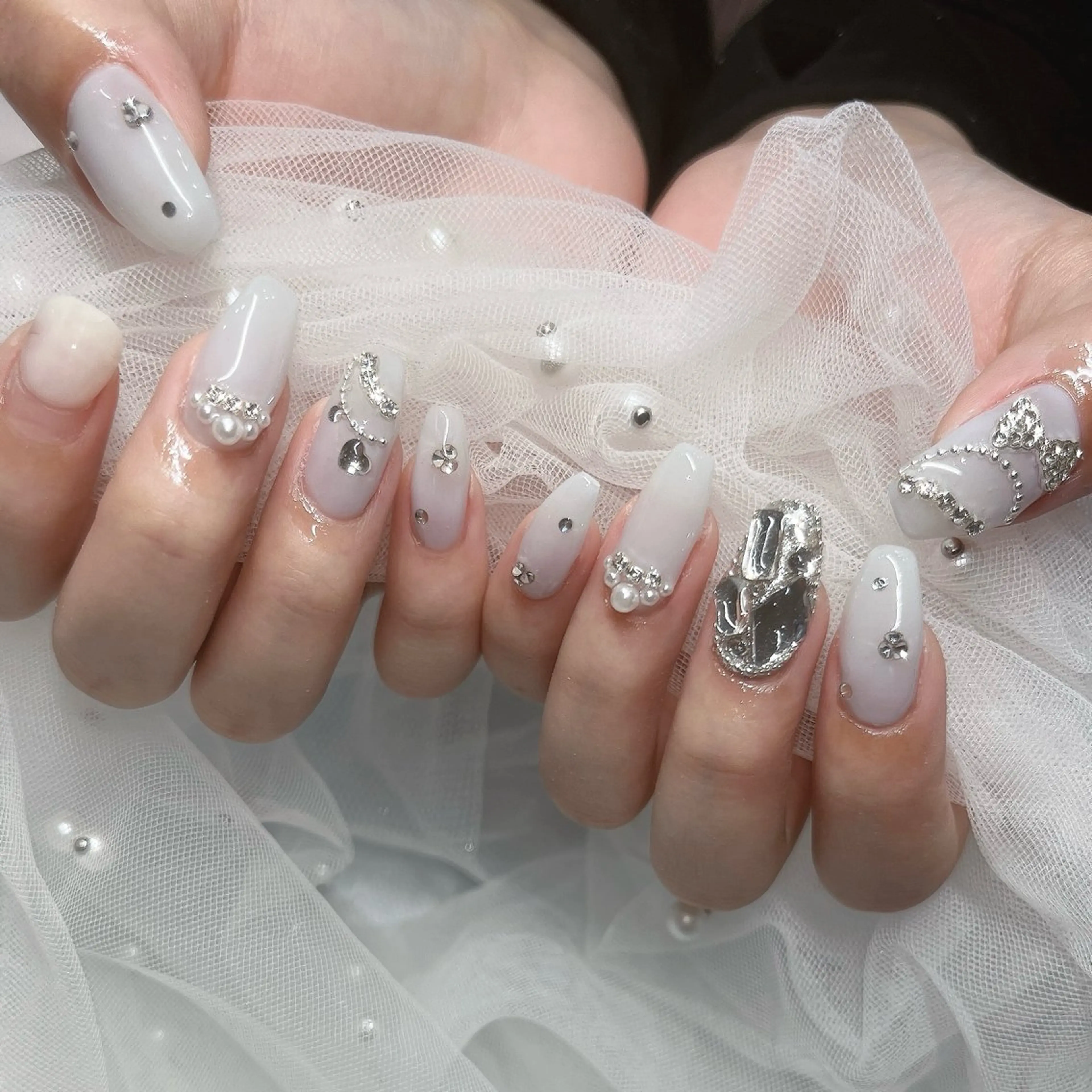 ネイル ハンドネイル CARAT/ Rinaのネイルデザイン
