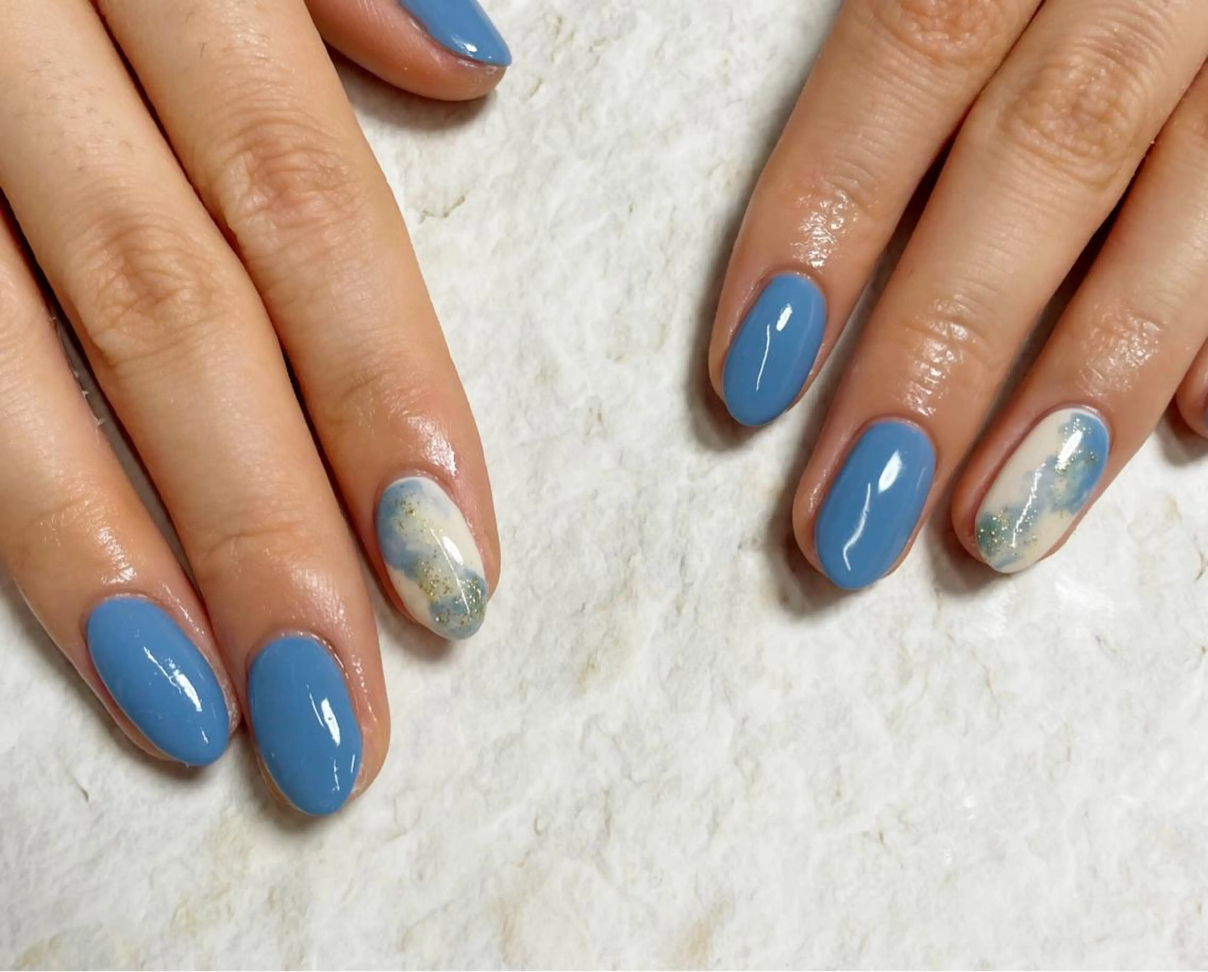 ミディアム ネイル シンプルネイル Re:st〔リスト〕所属・ayane Re:st〔リスト〕のネイルデザイン