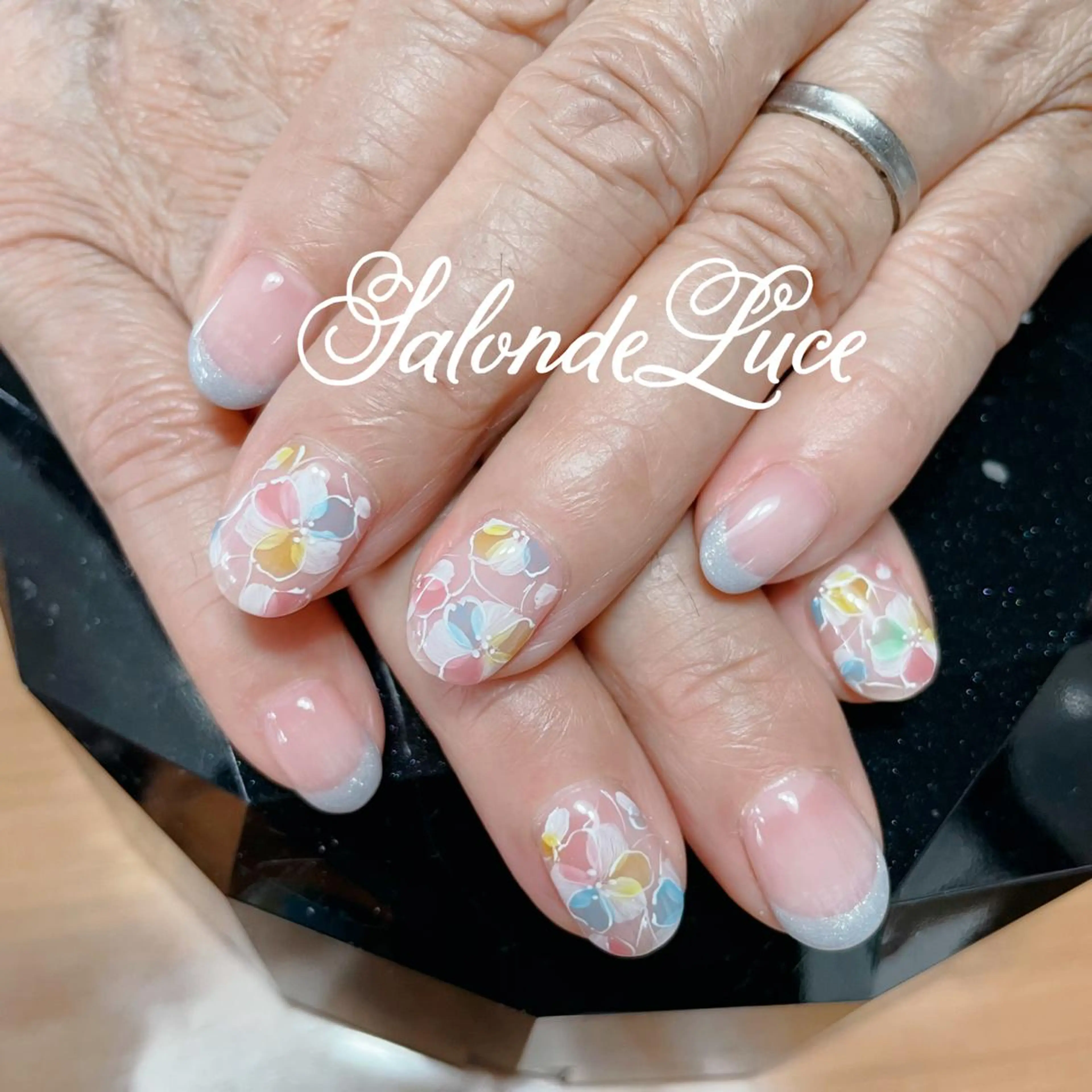 ネイル フラワーネイル Salon de Luceのネイルデザイン
