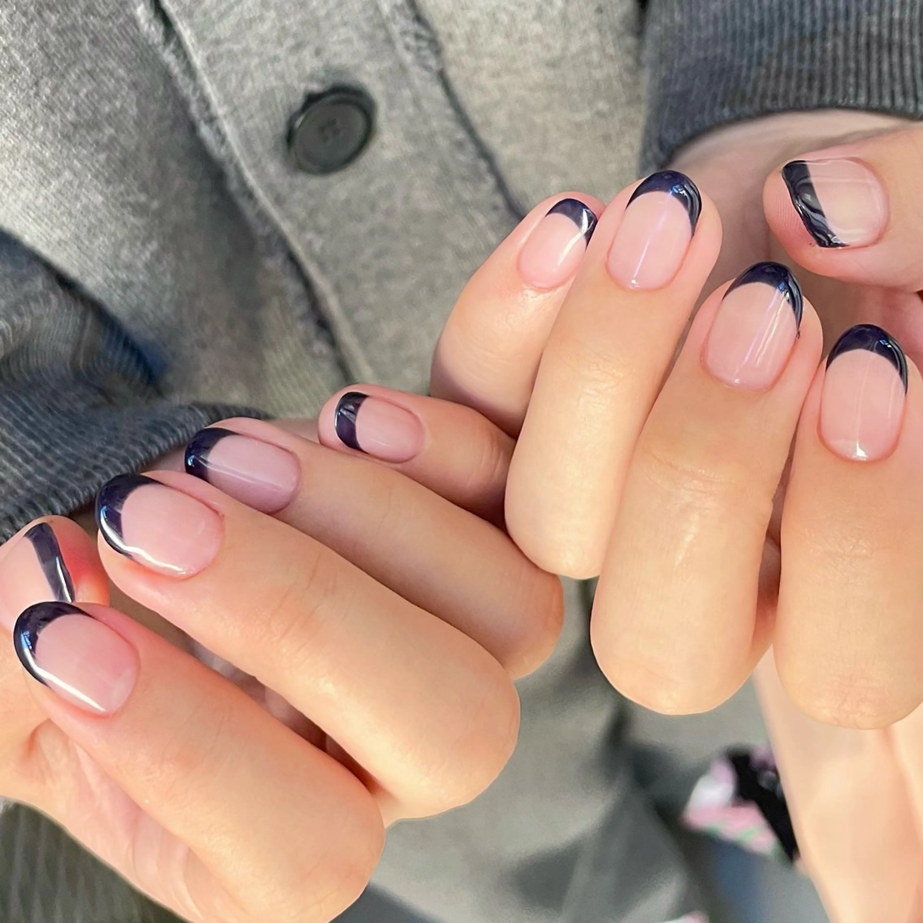 ネイル クリアネイル フレンチネイル ネイビー amity personal nail salon所属・amity 🌿madokaのネイルデザイン