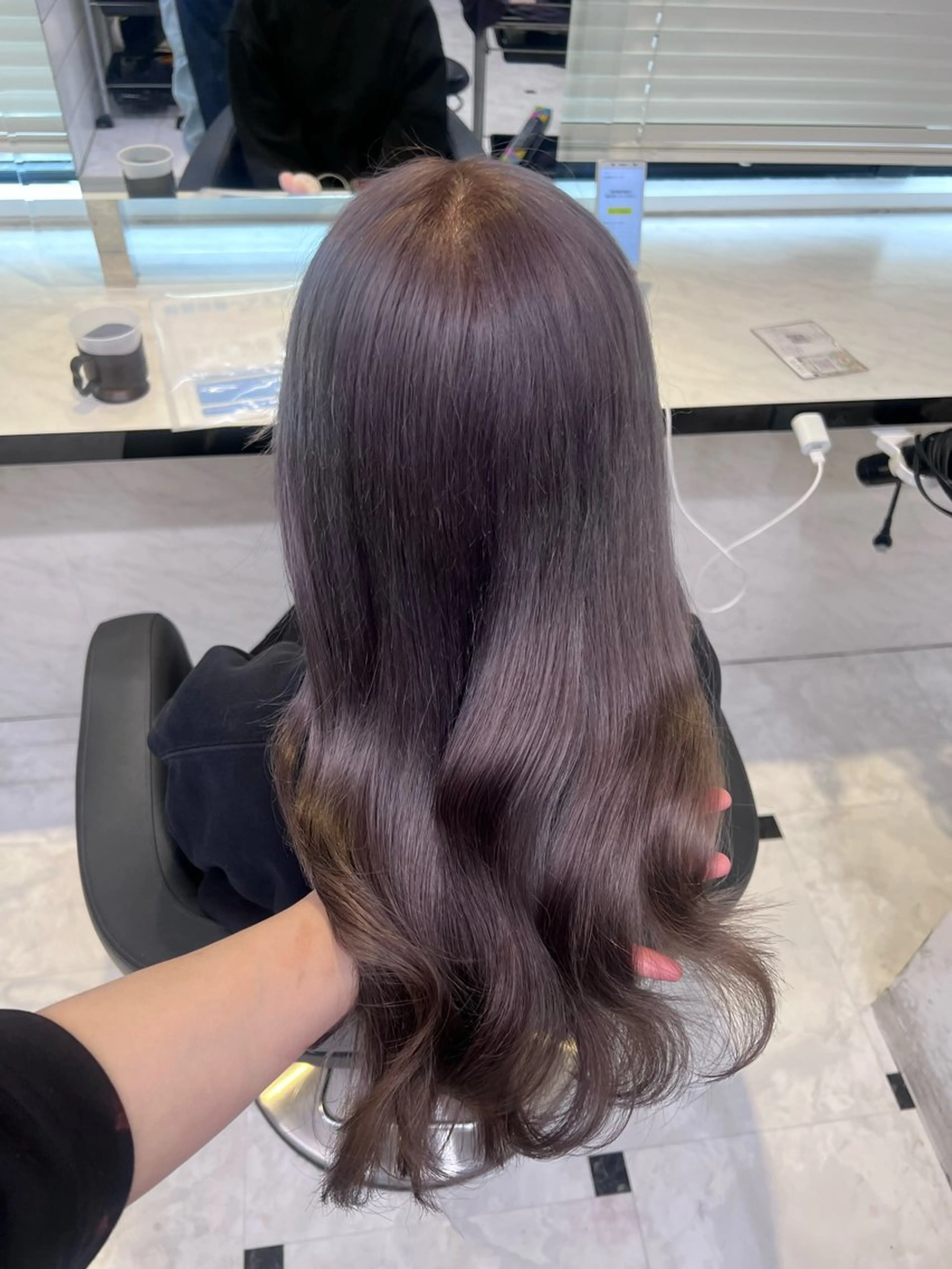 ミディアム カラー ヘアアレンジ ヘアカラー トリートメント ヘッドスパ ヘアセット 💕ブリーチカラー☁ 髪質改善💖サワのヘアスタイル