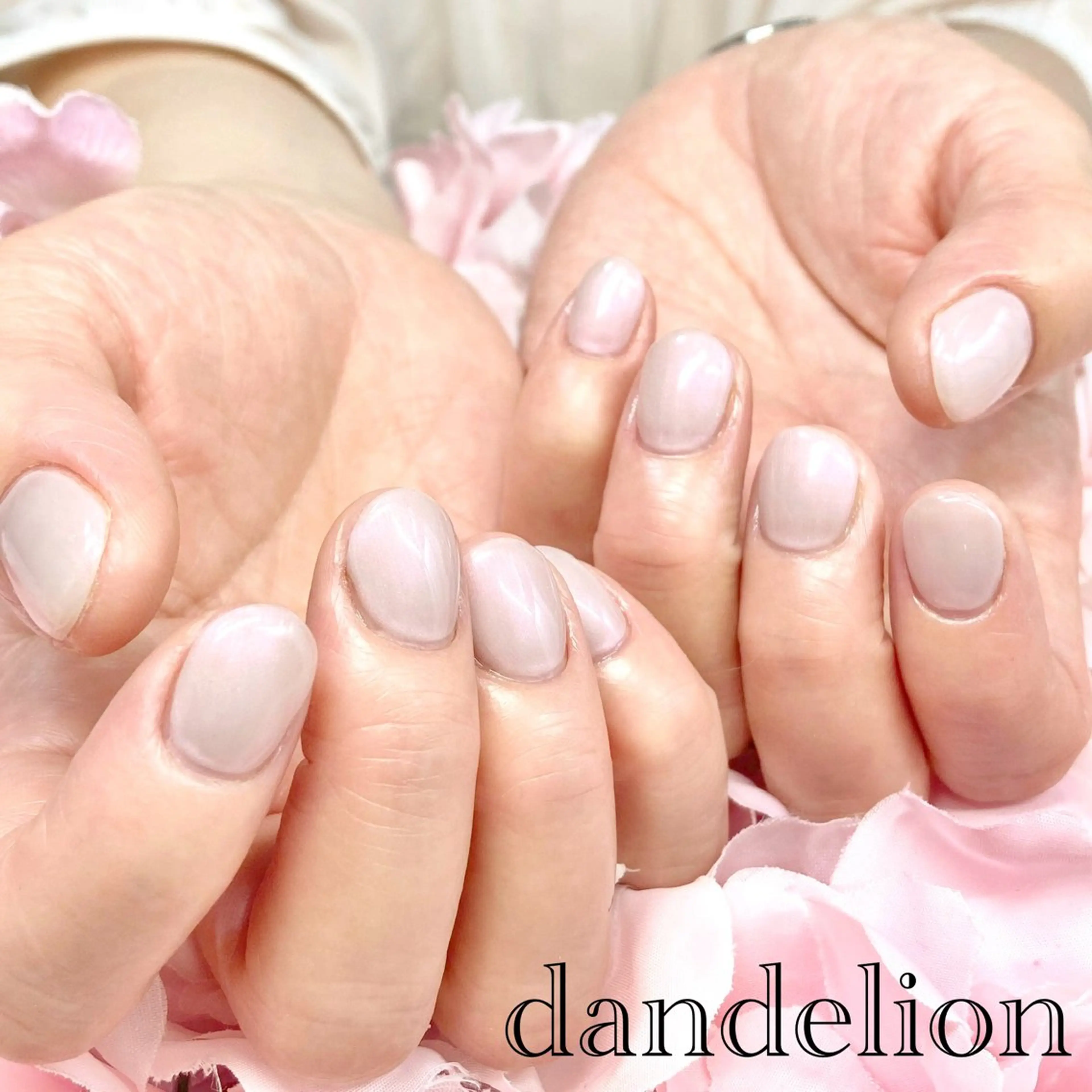 ネイル ハンドネイル ハンドケア dandelion ダンデライオンのネイルデザイン