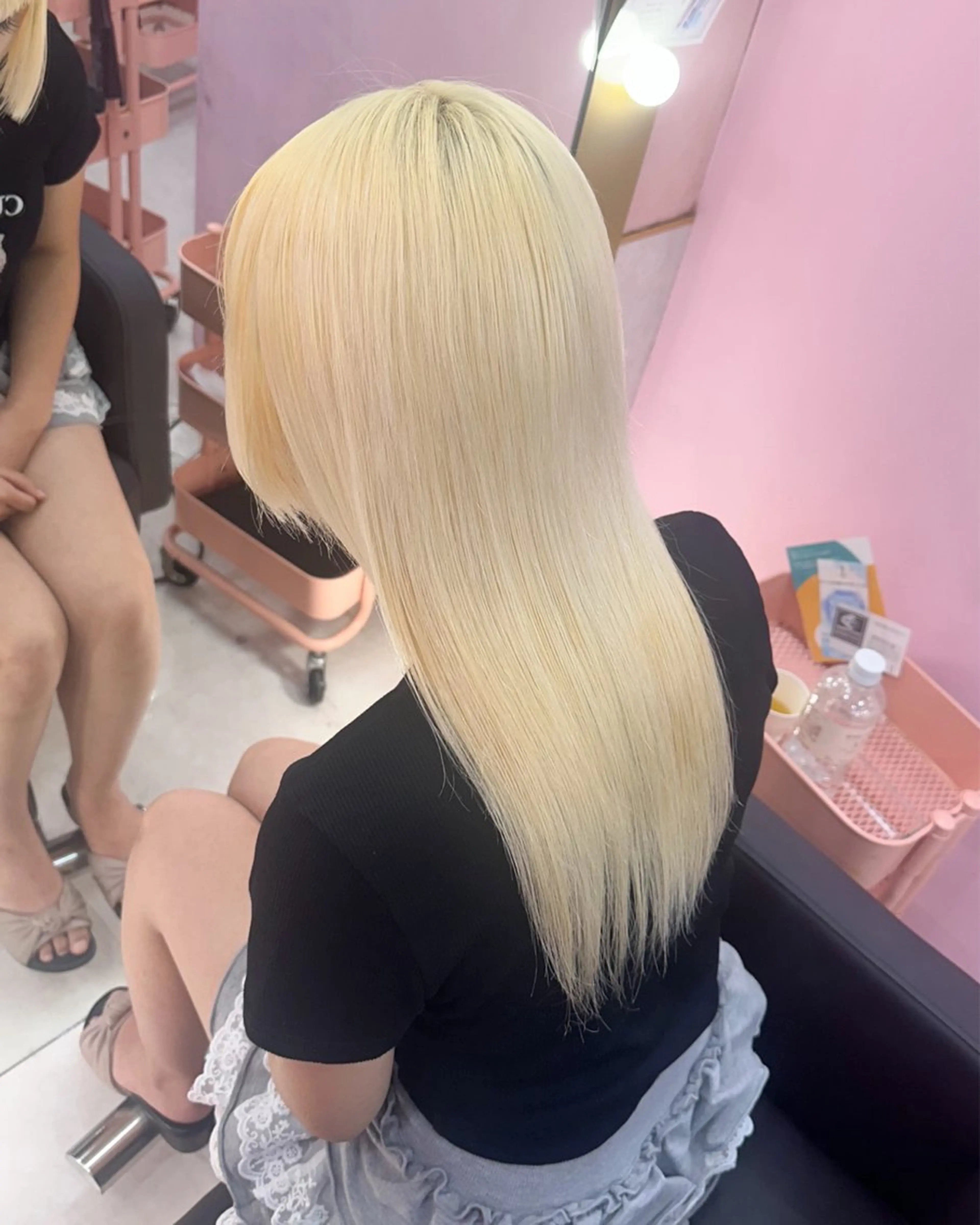 ロング カラー ヘアカラー 🦋艶髪ハイトーン KOKI🦋のヘアスタイル
