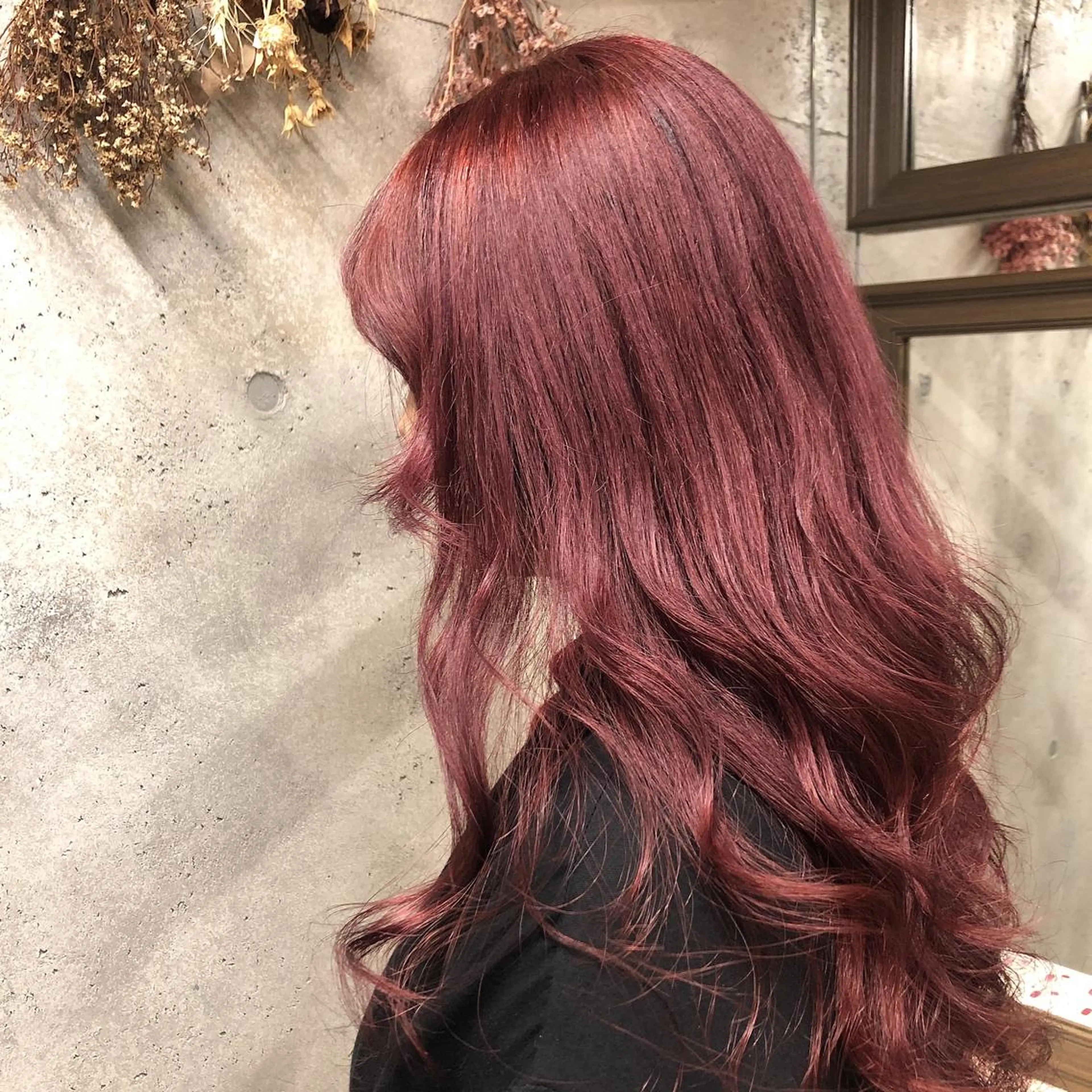 ロング カラー ピンクカラー ピンクパープル パープルカラー wakana 【ブリーチカラー】のヘアスタイル