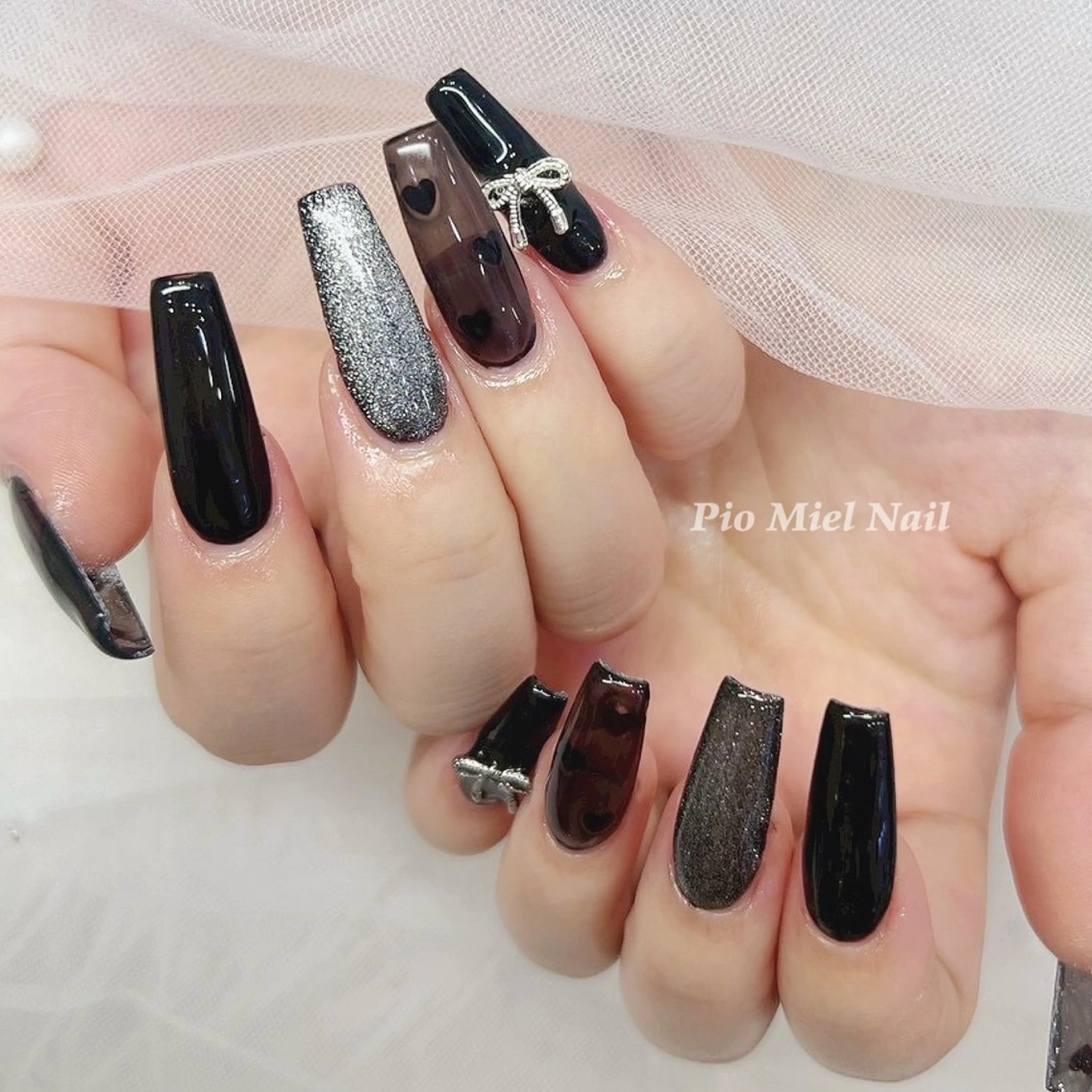 ネイル フレンチネイル 韓国ネイル マグネットネイル ニュアンスネイル ワンカラーネイル ハンドネイル ハンドケア Pio Mielのネイルデザイン