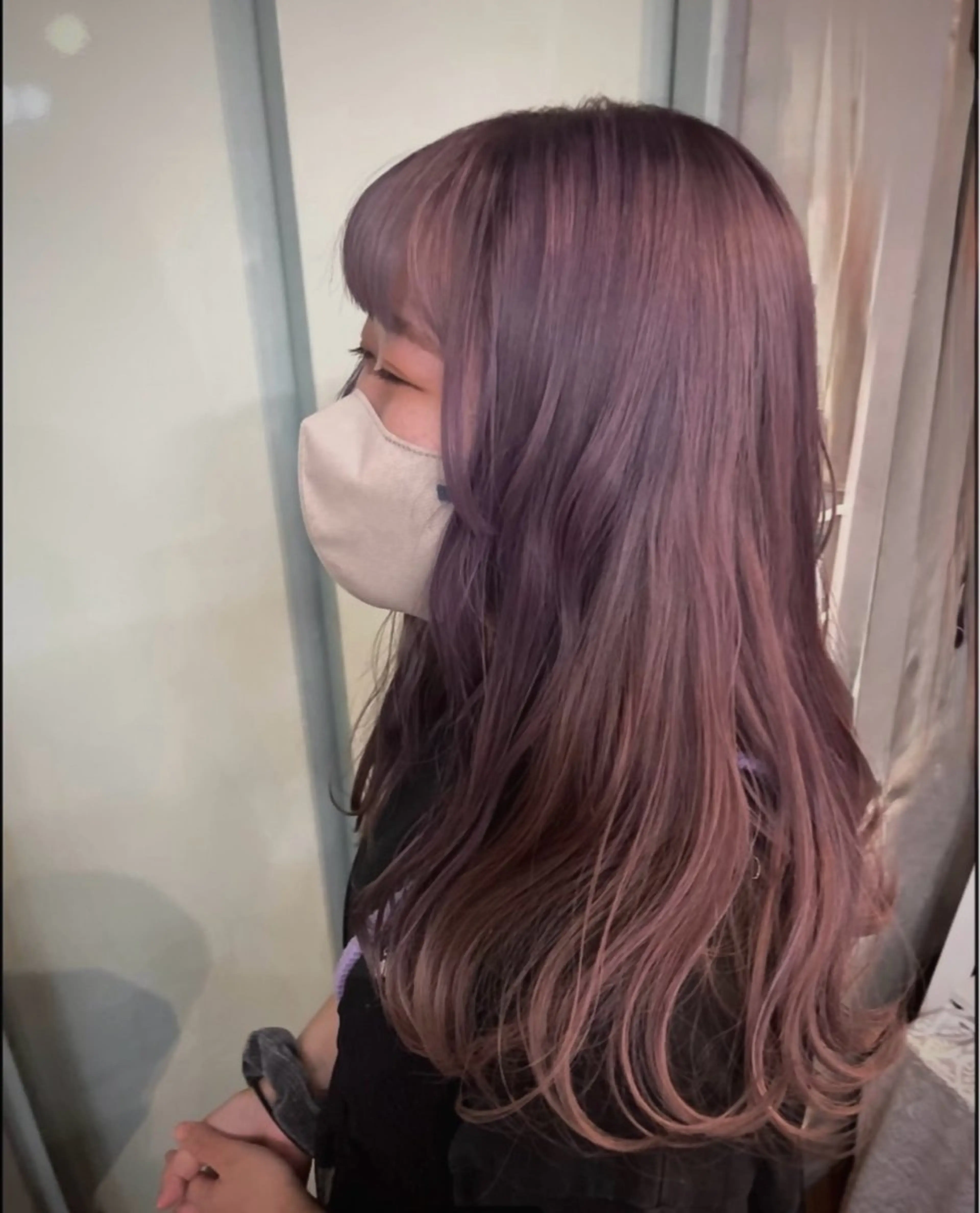 ロング カラー ブリーチ ラベンダーカラー ヘアカラー ドアベルヘアリビング所属・モデル募集中 🎗️🫧加藤志保のヘアスタイル
