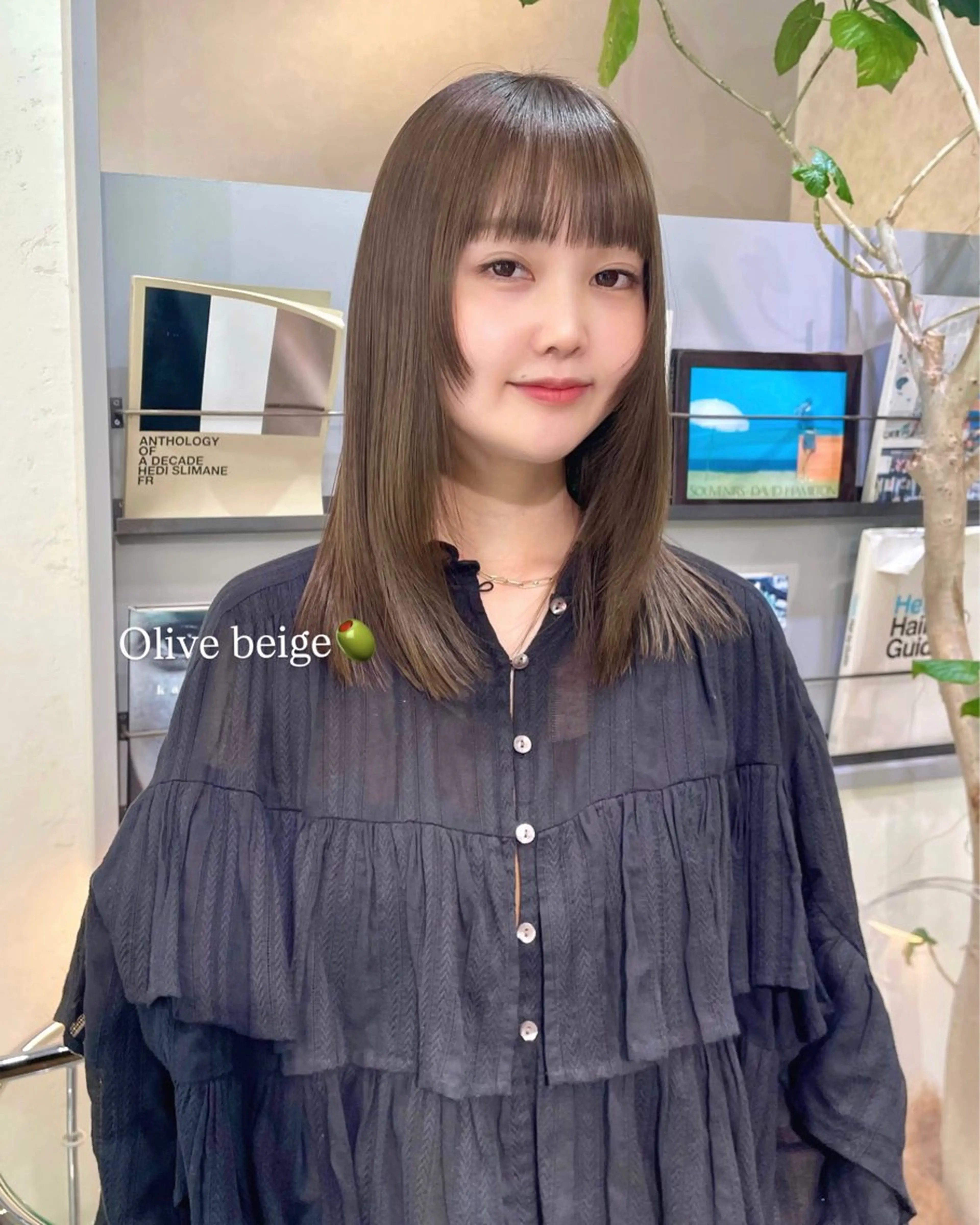 ミディアム カラー ベージュカラー 透明感カラー オリーブベージュ ヘアカラー トリートメント カノン‎/暖色カラー /オリーブカラーのヘアスタイル