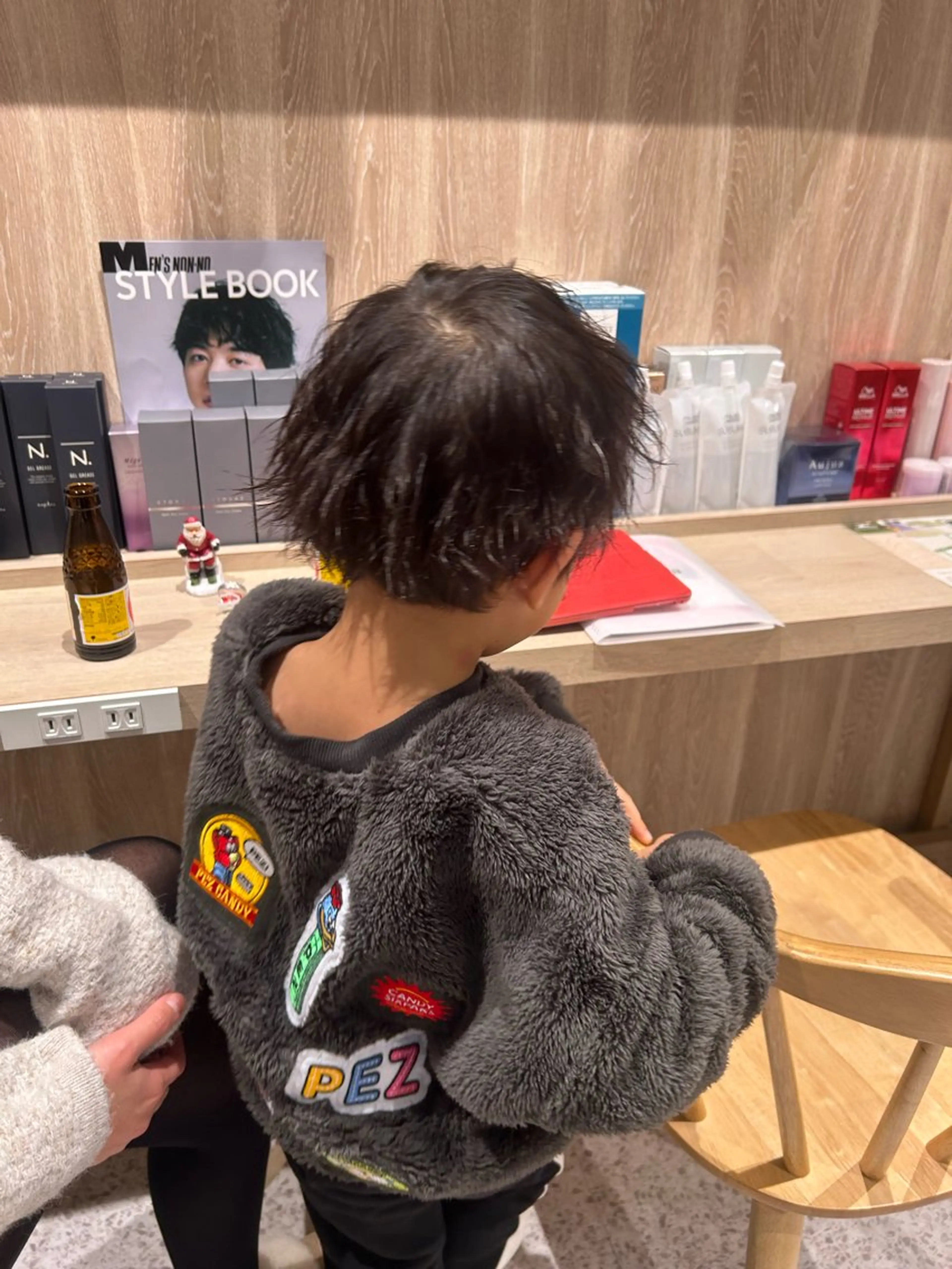 メンズ メンズハイトーン メンズインナーカラー メンズ韓国風 パーマ ♡ハイトーン★ ネイル/しの♡のヘアスタイル