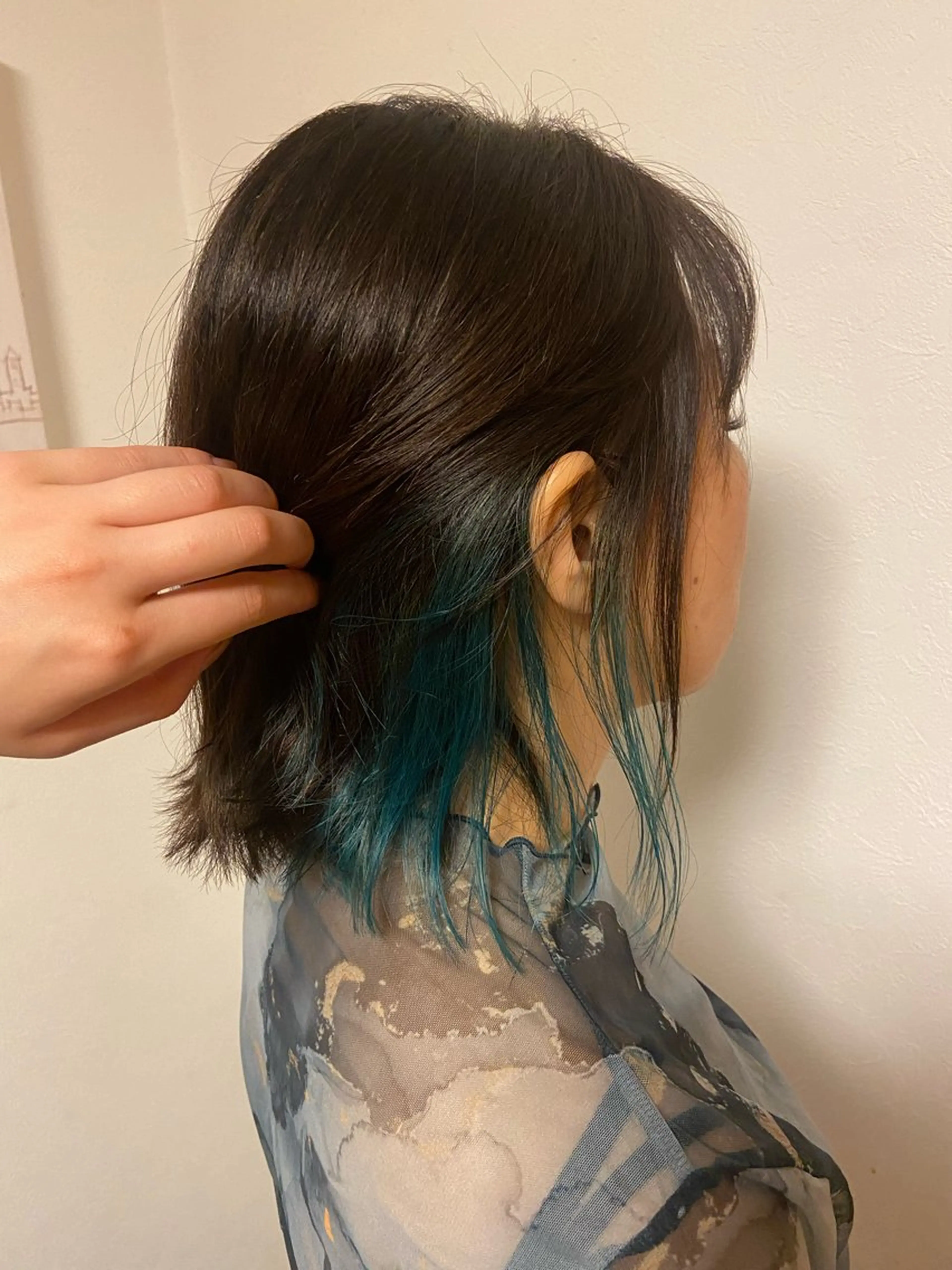 カラー インナーカラー ミント ミントグリーン ヘアカラー 吉村 莉杏のヘアスタイル