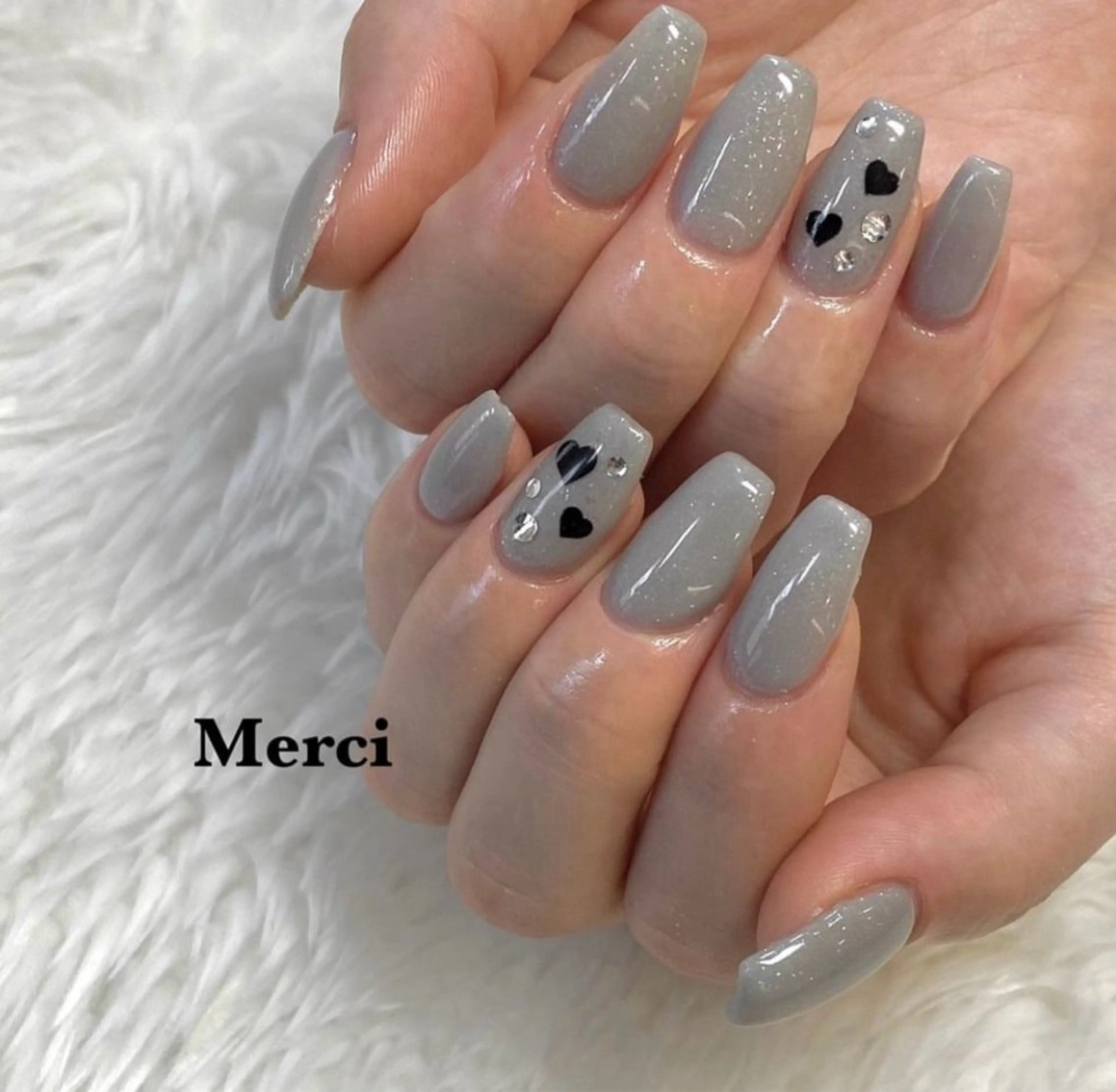 ネイル ハンドネイル Merci Miyu 南堀江のネイルデザイン