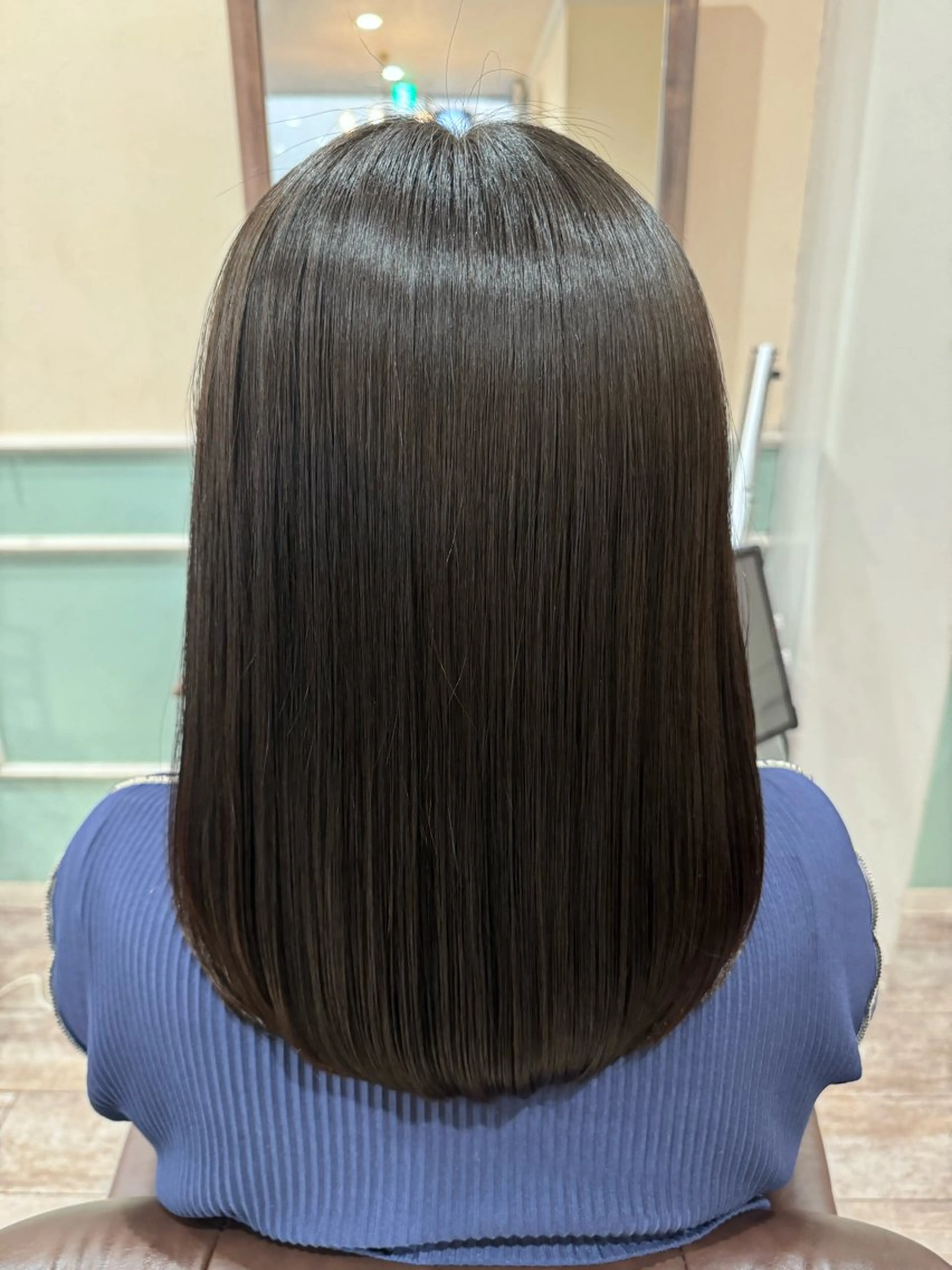 セミロング カラー 髪質改善 レイヤーカット トリートメント カット ヘアカラー トリートメント noble店長 松本　拓也▶◀*.のヘアスタイル