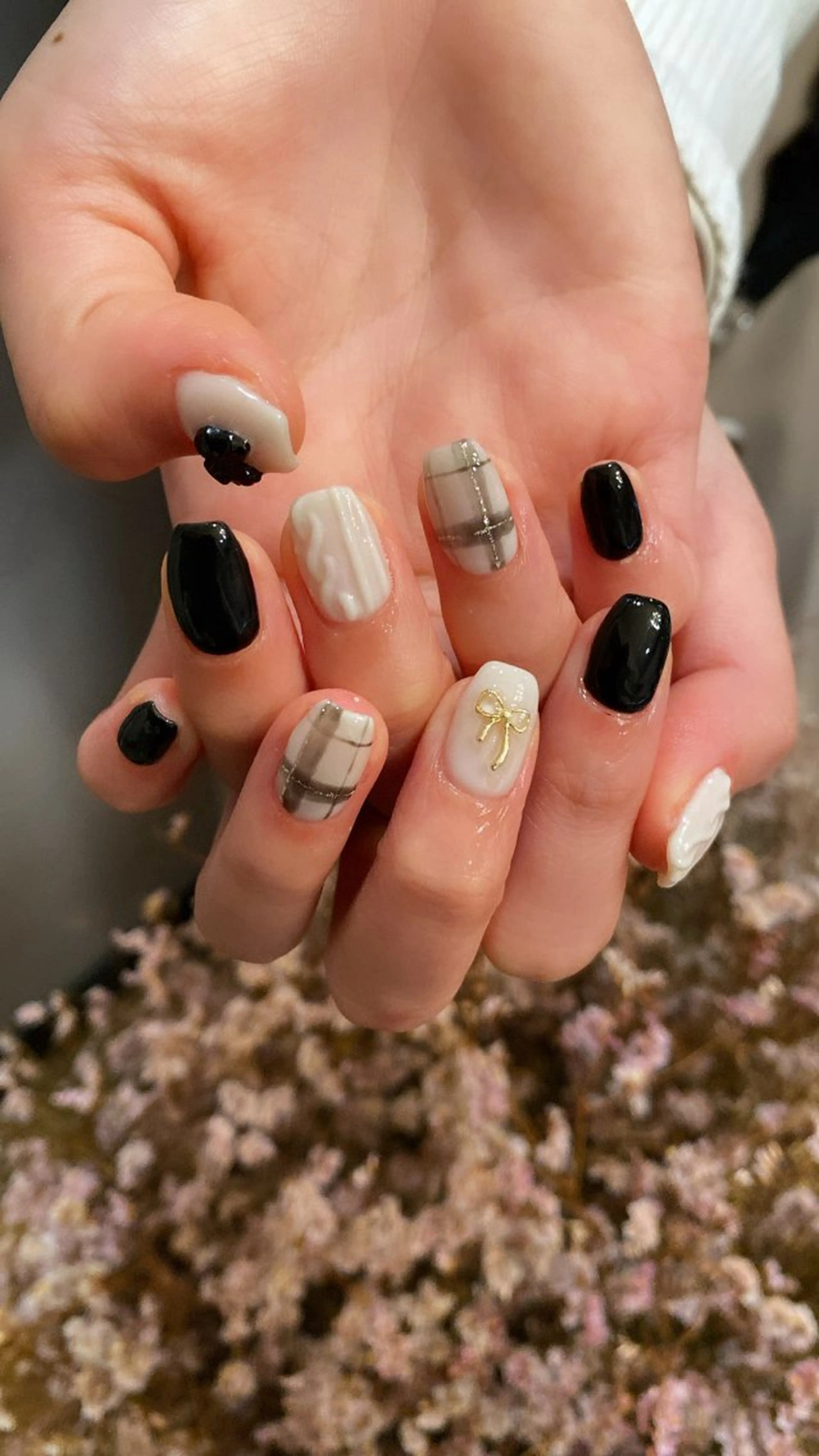ネイル crystal ⭐︎ colorのネイルデザイン