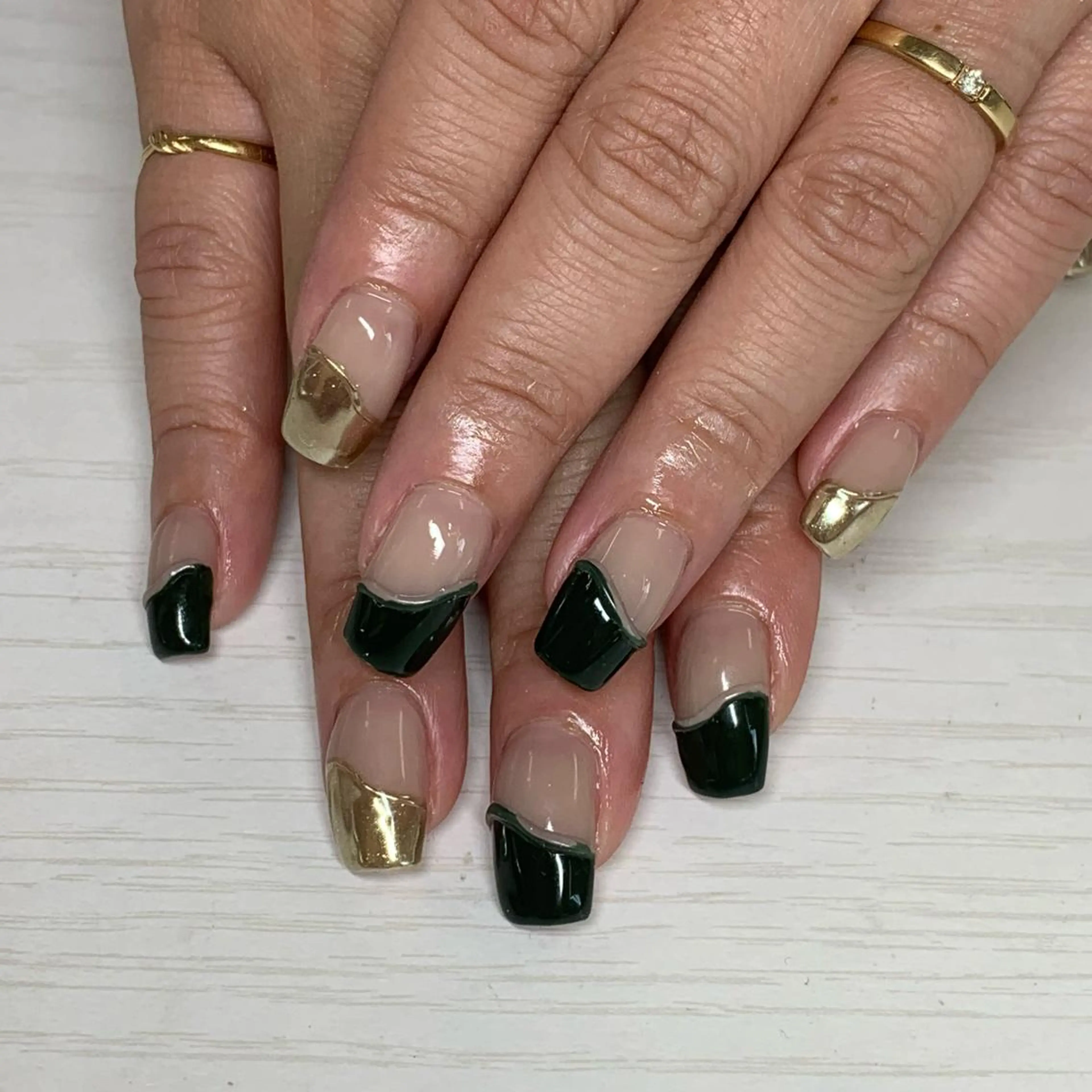 ネイル ハンドネイル καρδιά -ｶﾙﾃﾞｨｱ-のネイルデザイン