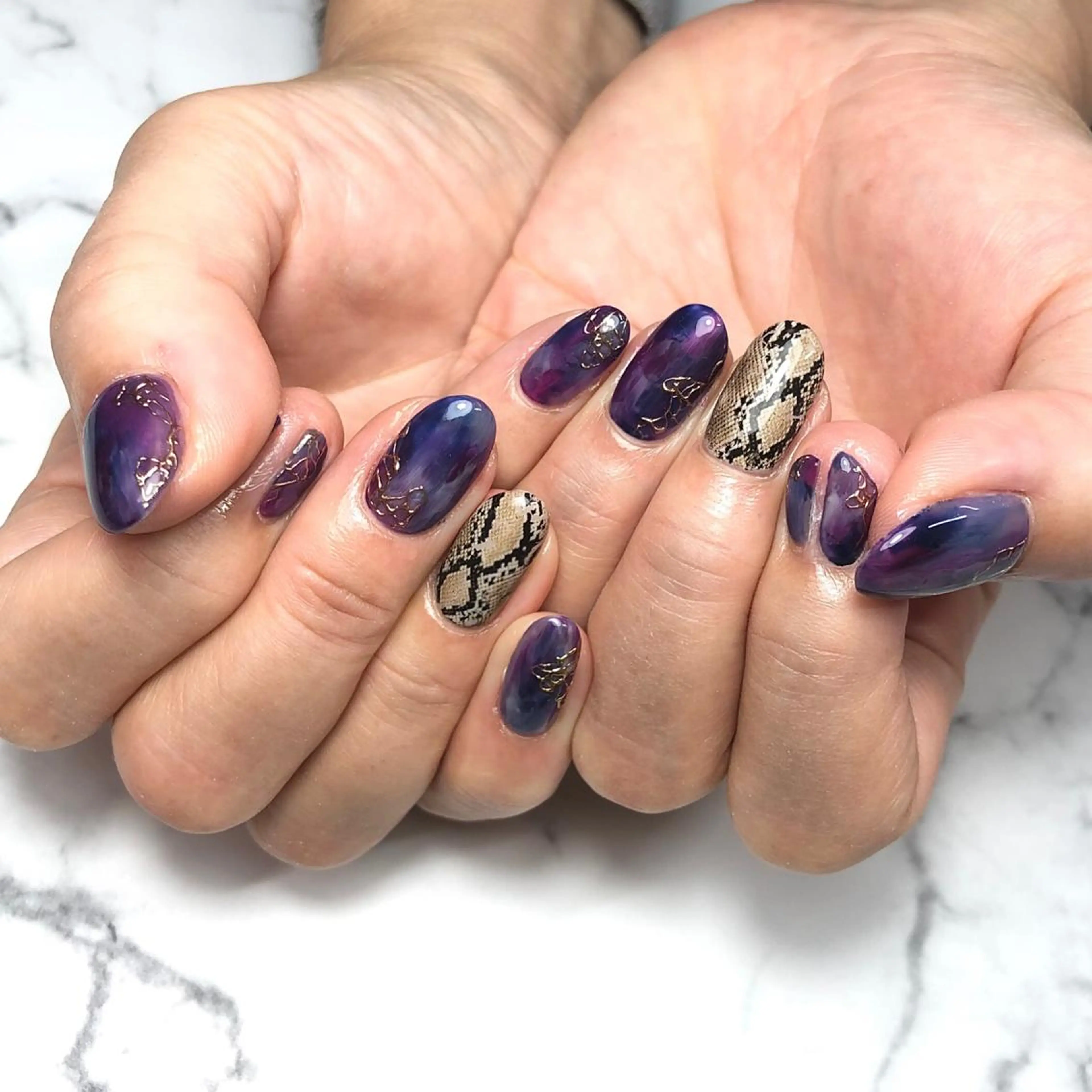 ネイル アートネイル ジェルネイル 氷ネイル・うるうるネイル 韓国ネイル 大理石ネイル(マーブル) ハンドネイル NAIL NOWのネイルデザイン