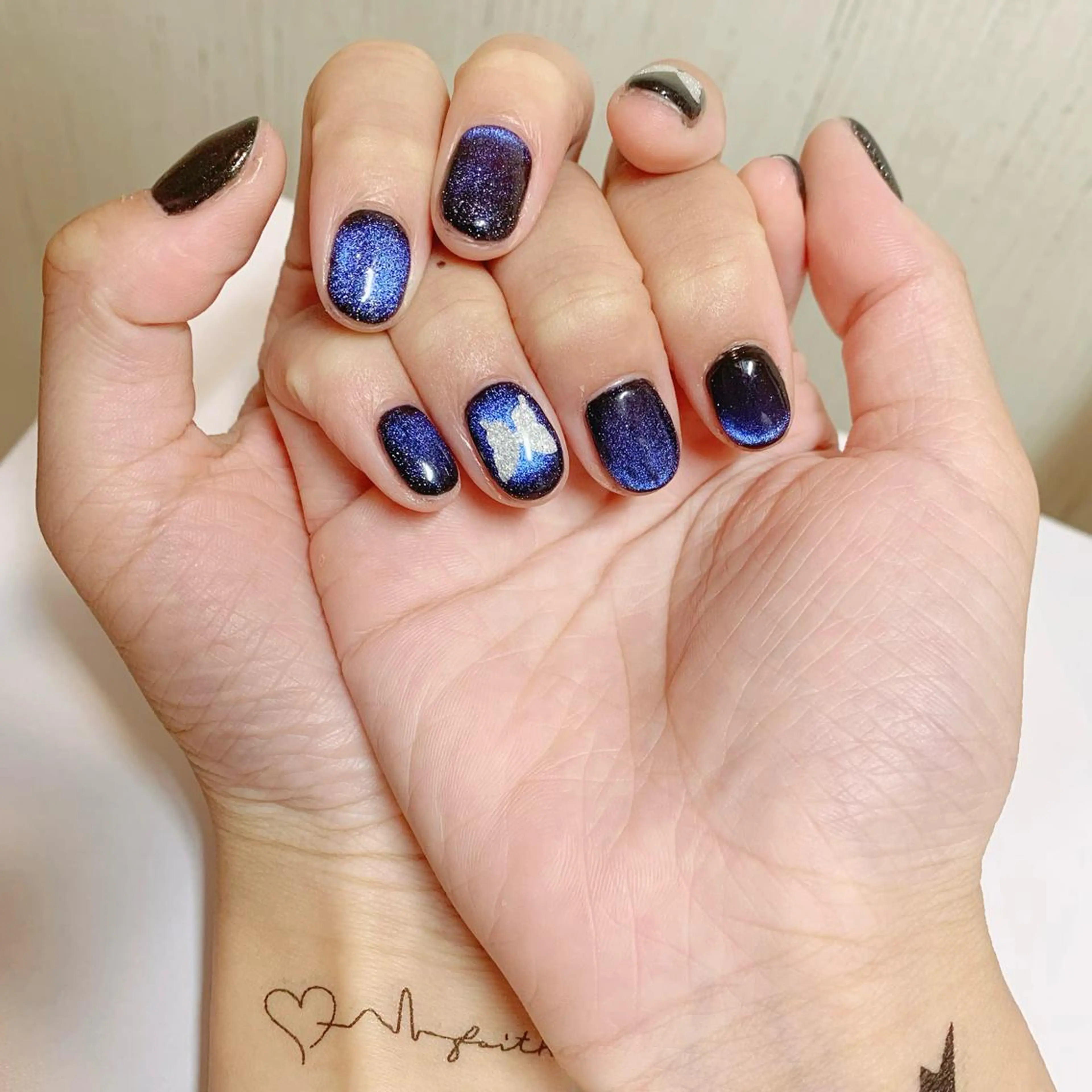 ネイル マグネットネイル ハンドネイル Baleine × Li'acil所属・Minami Kodamaのネイルデザイン