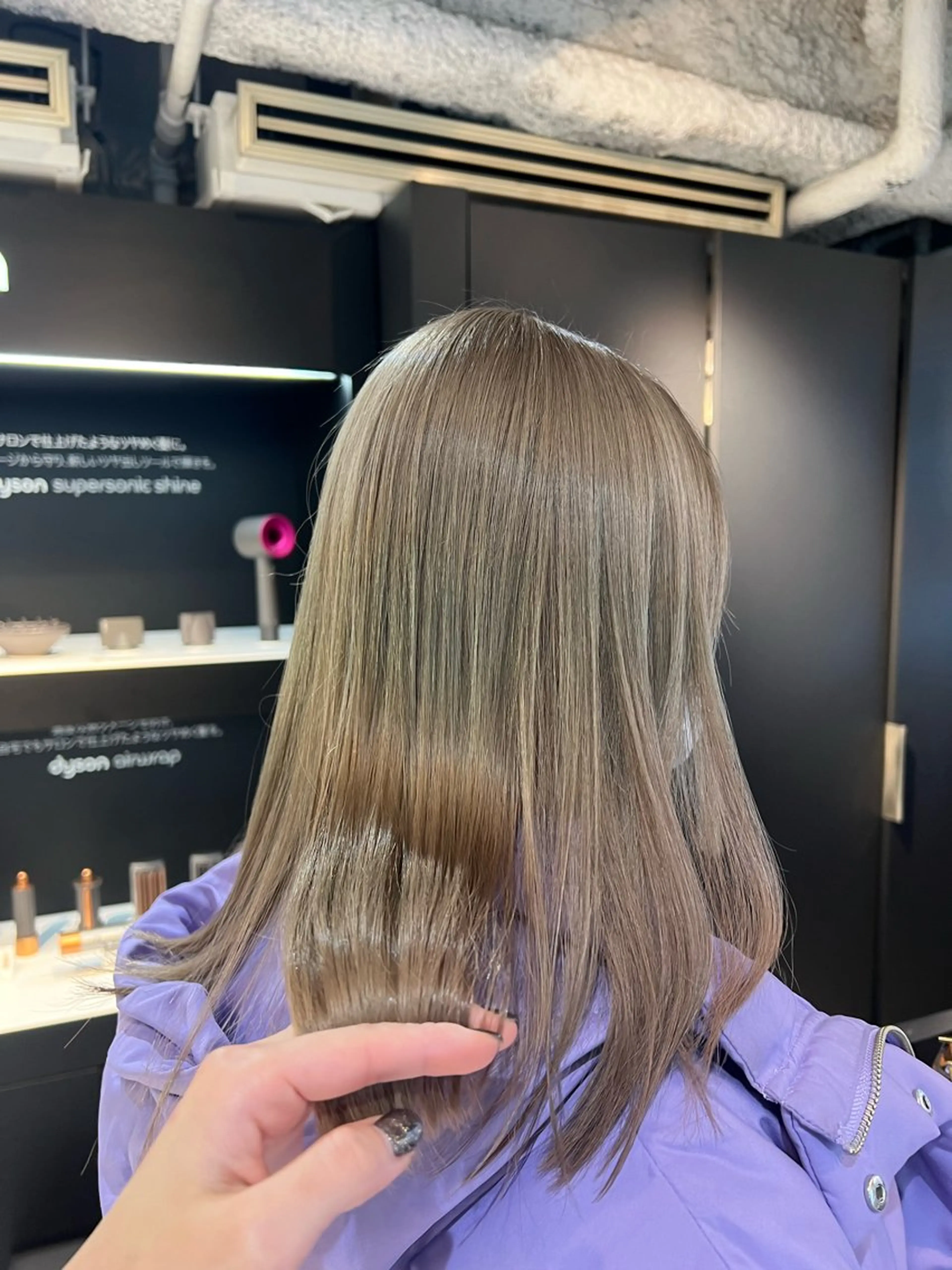 セミロング ハッタ ミクのヘアスタイル