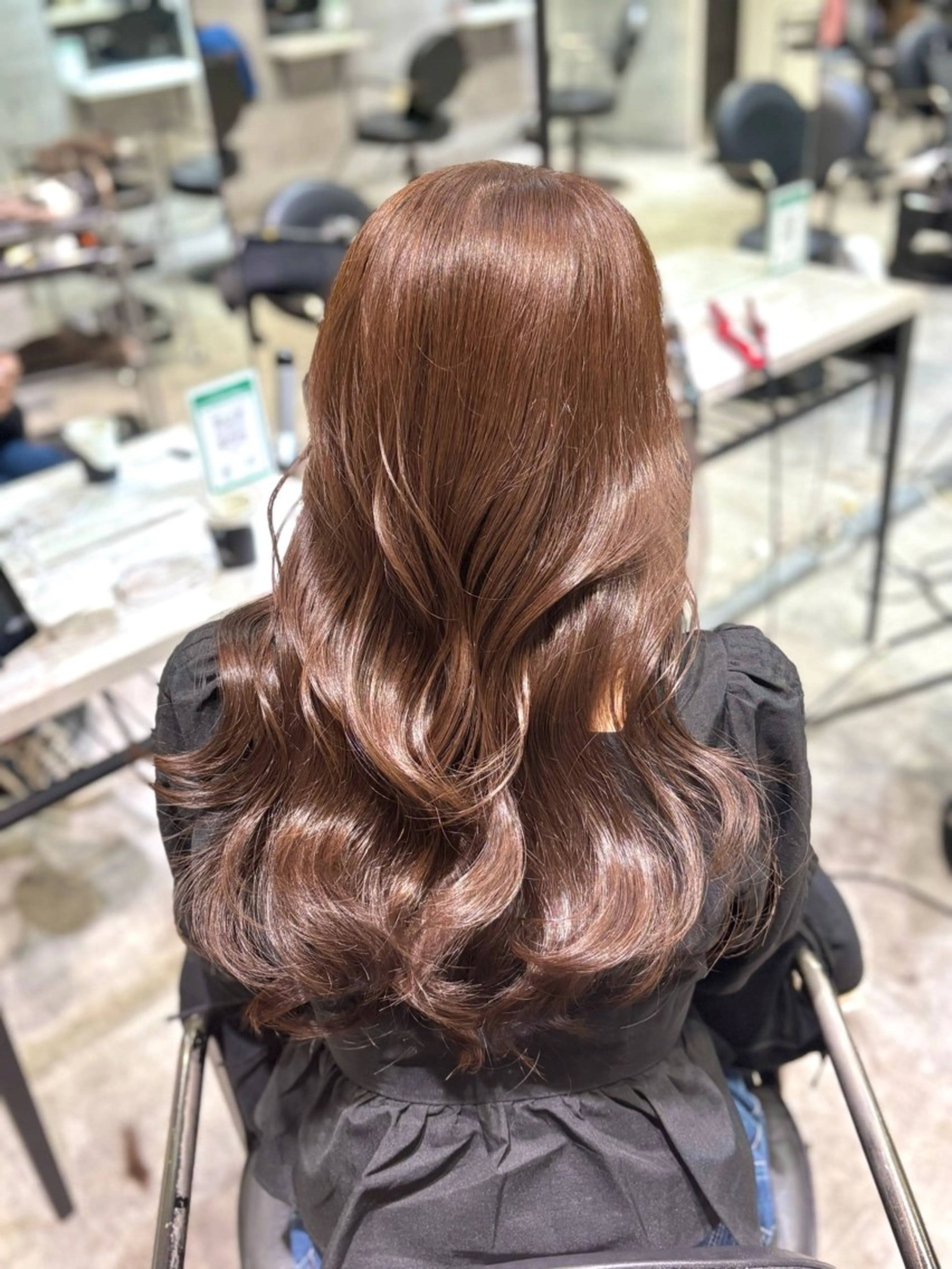 ロング レイヤーカット _WHITE難波店[アンダーバーホワイト]所属・難波/艶カラー/ 韓国風/中村嘉秀のヘアスタイル