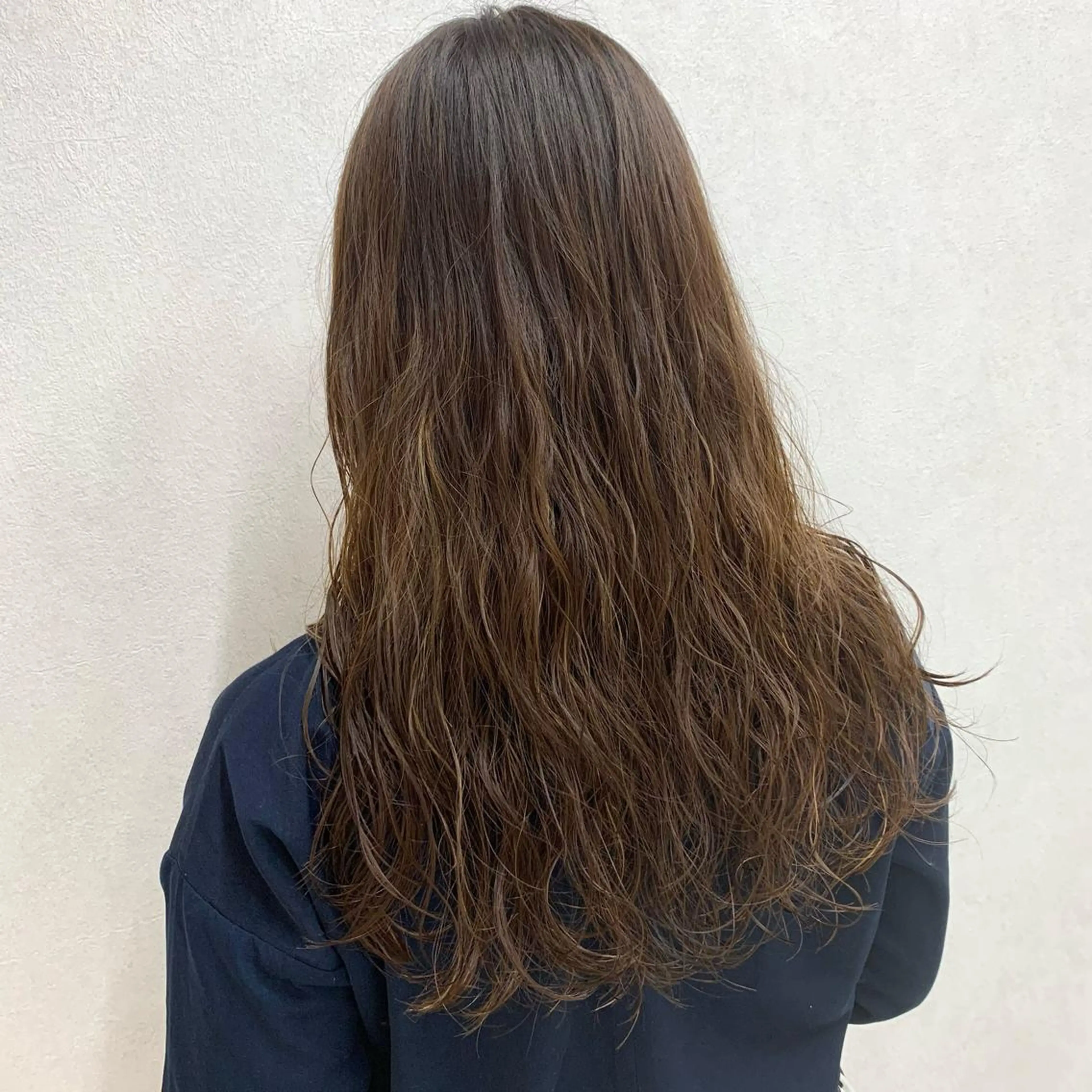 ロング パーマ カット パーマ ヘッドスパ TriumpH天王寺店【ミルボンAujua認定サロン】所属・SAKI🐈⬛【 HAPPY届けます】のヘアスタイル