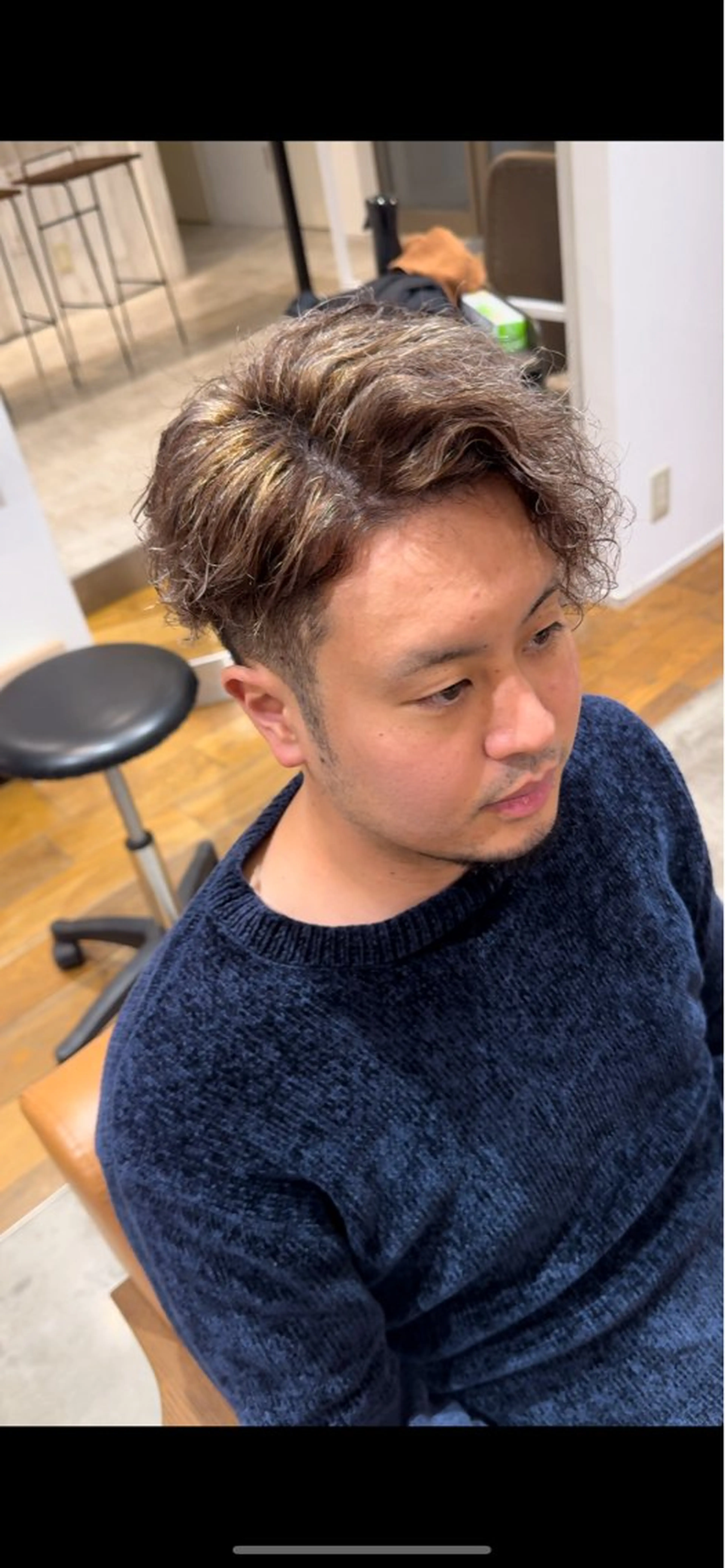 カラー パーマ メンズ メンズハイライト ハイライトカラー vivid所属・麻生誠 メンズ特化❤️‍🔥のヘアスタイル
