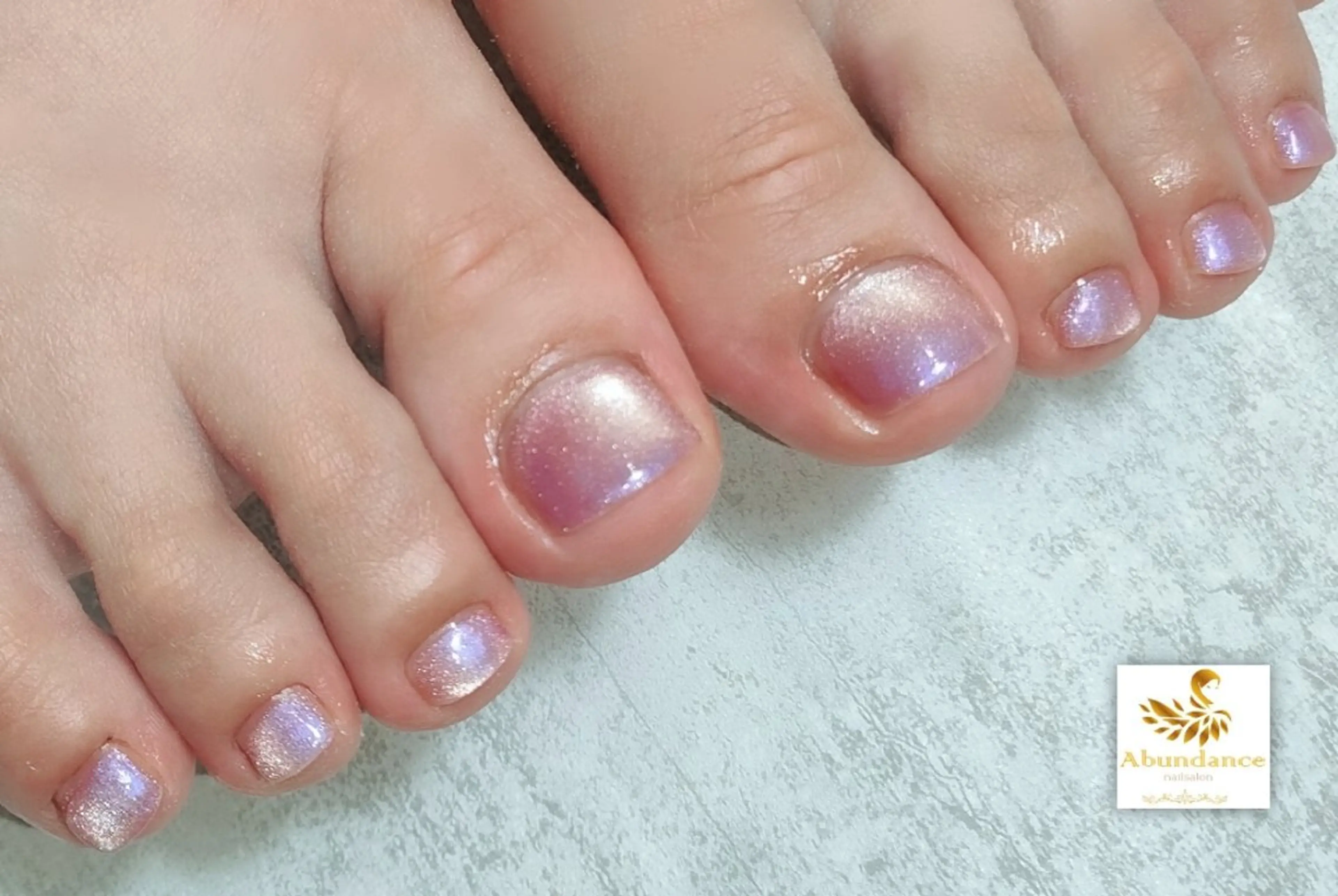 ネイル フットネイル 綺麗めネイルはお任せ Abundancesのネイルデザイン