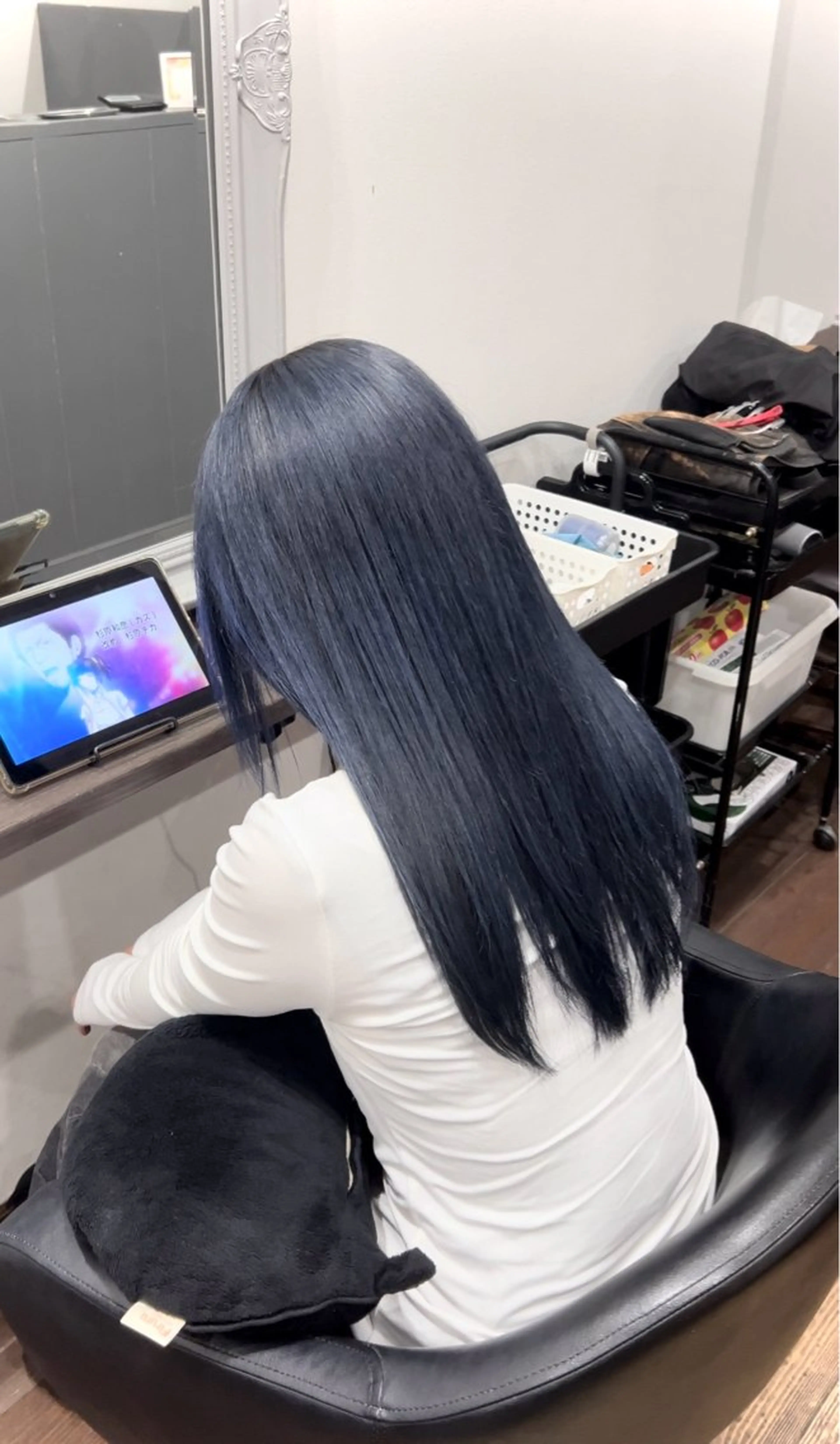 12月限定ブリーチダブルカラー「黒染め、縮毛矯正の履歴は受け付けません」の写真