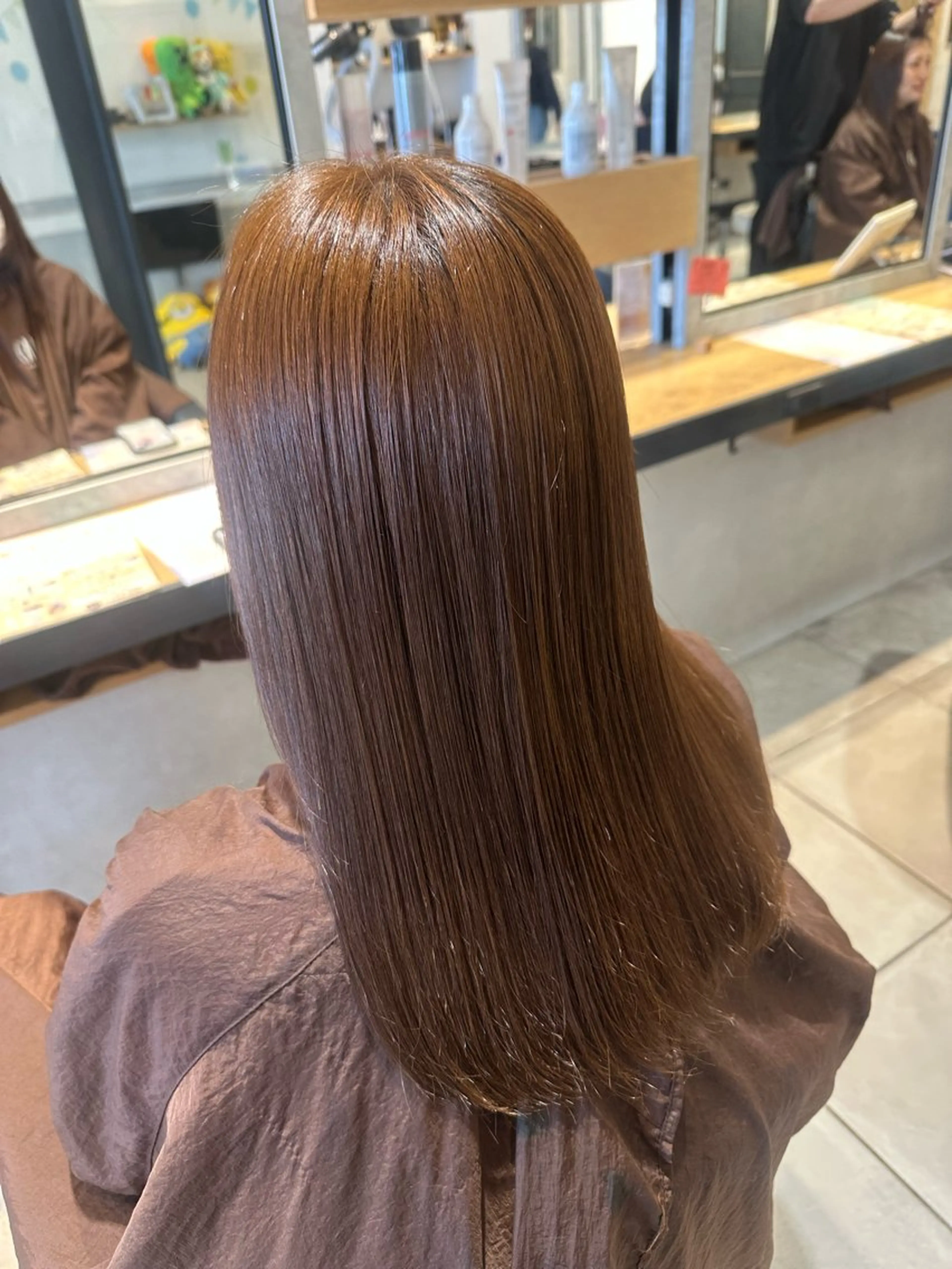 カラー ブラウンカラー オレンジ フクイ ミユのヘアスタイル