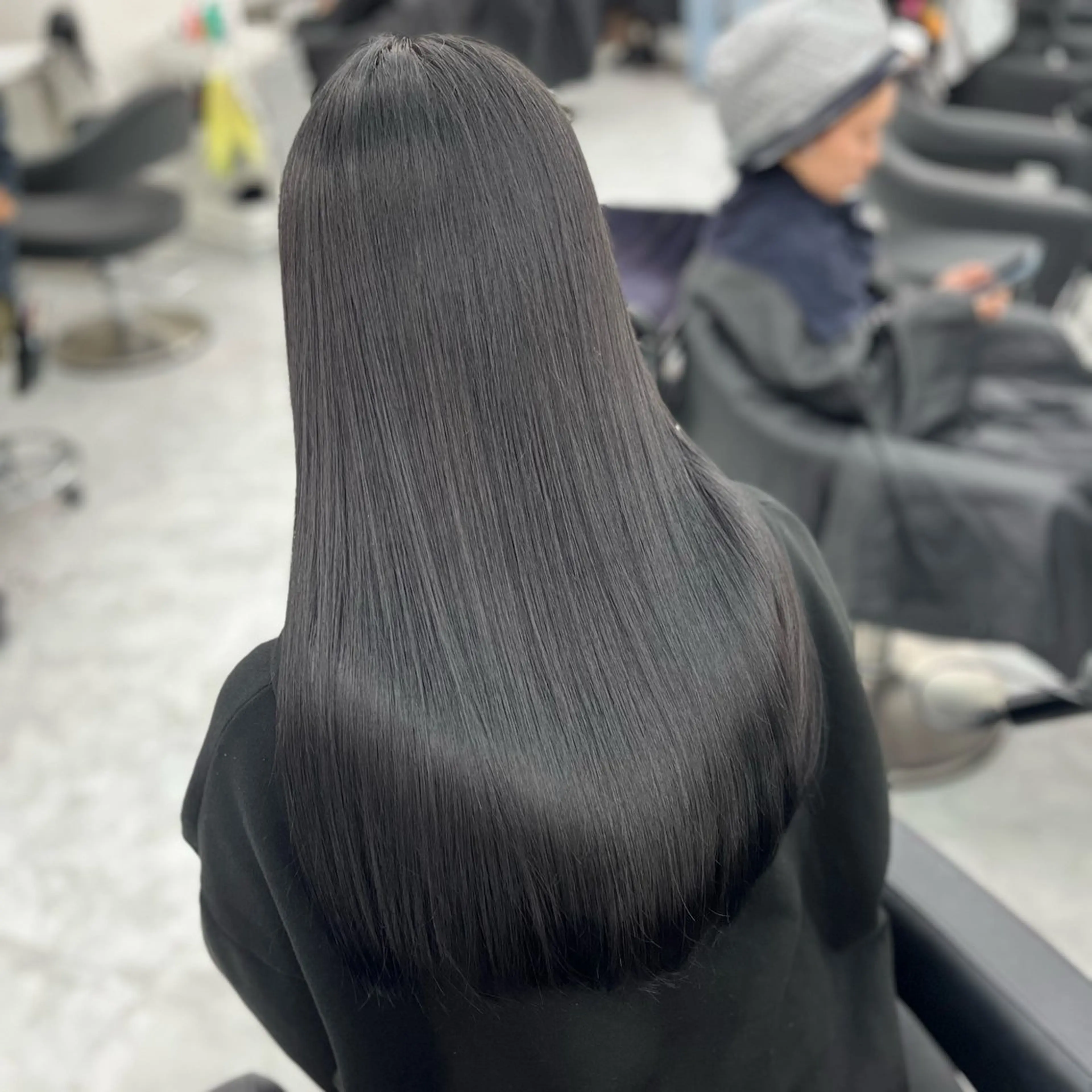 ロング カラー パーマ ヘアアレンジ メンズ キッズ メンズ韓国風 黒髪 ブルーカラー ブルーブラック ブラウンカラー 【縮毛矯正 Ⅰ 髪質改善】たつやのヘアスタイル