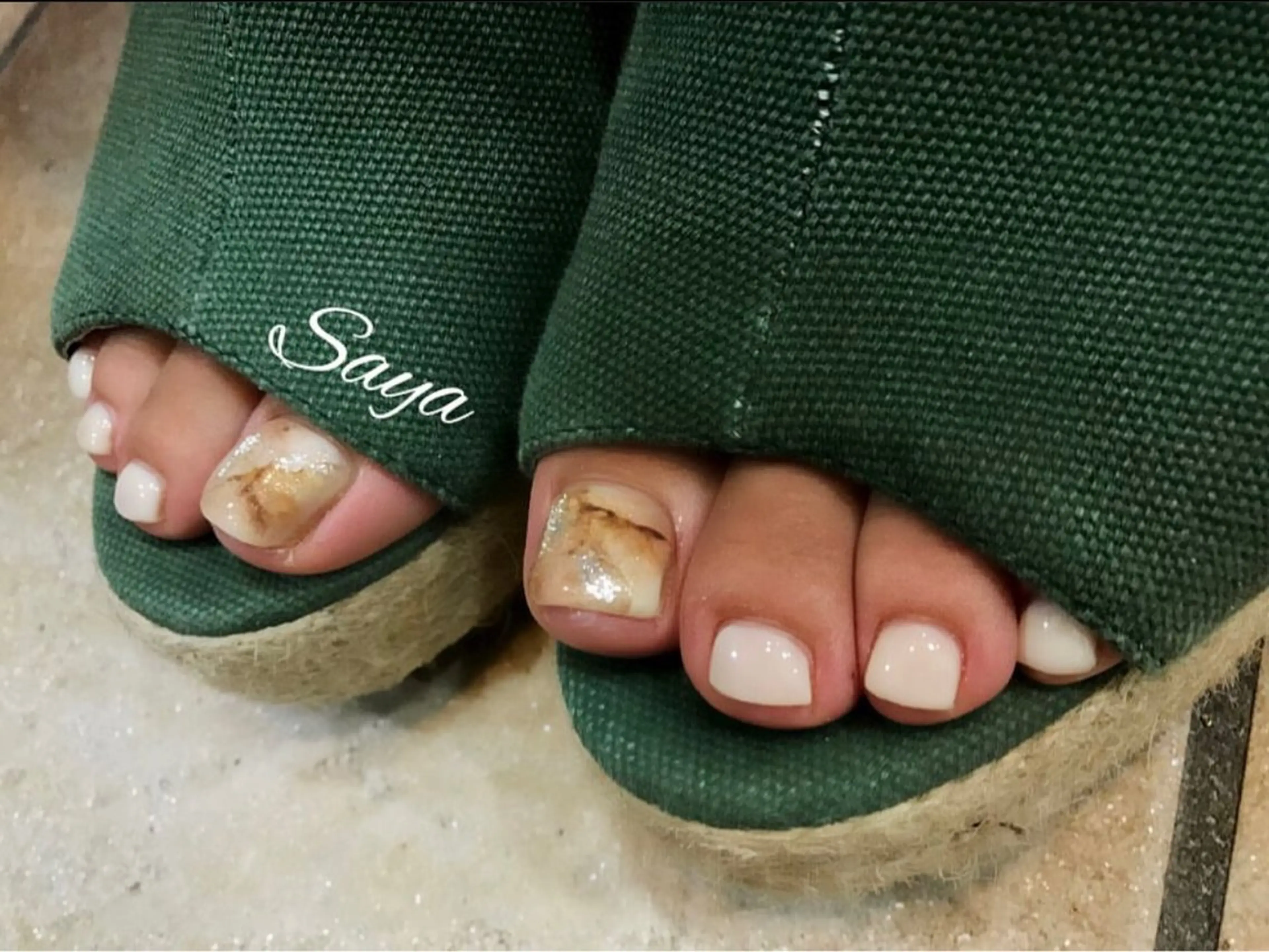 カラー ネイル フットネイル nail salon Suu.(スー)のネイルデザイン