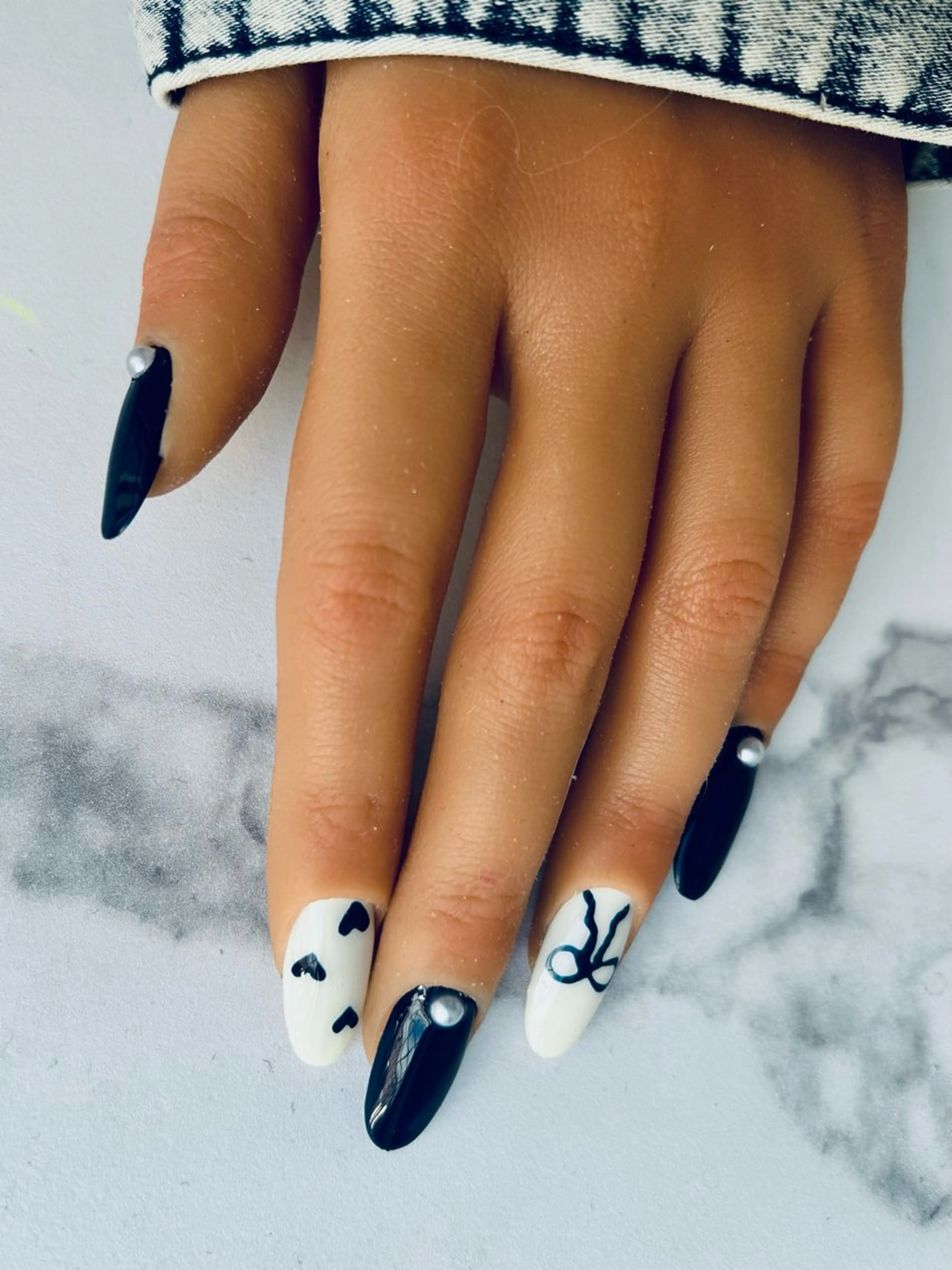 ネイル ArcoIris所属・Arco Iris 告瑠莉のネイルデザイン