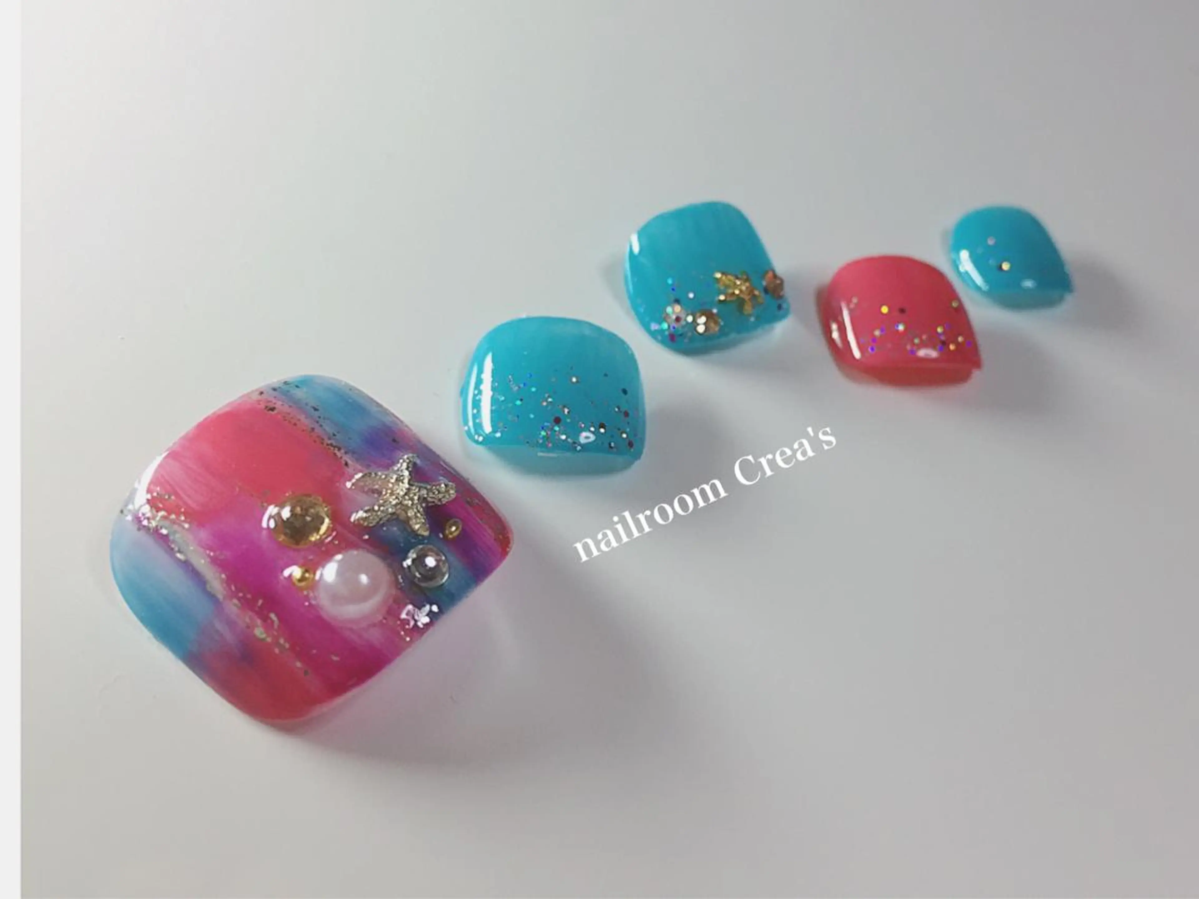 ネイル ニュアンスネイル nailroom Crea'sのネイルデザイン