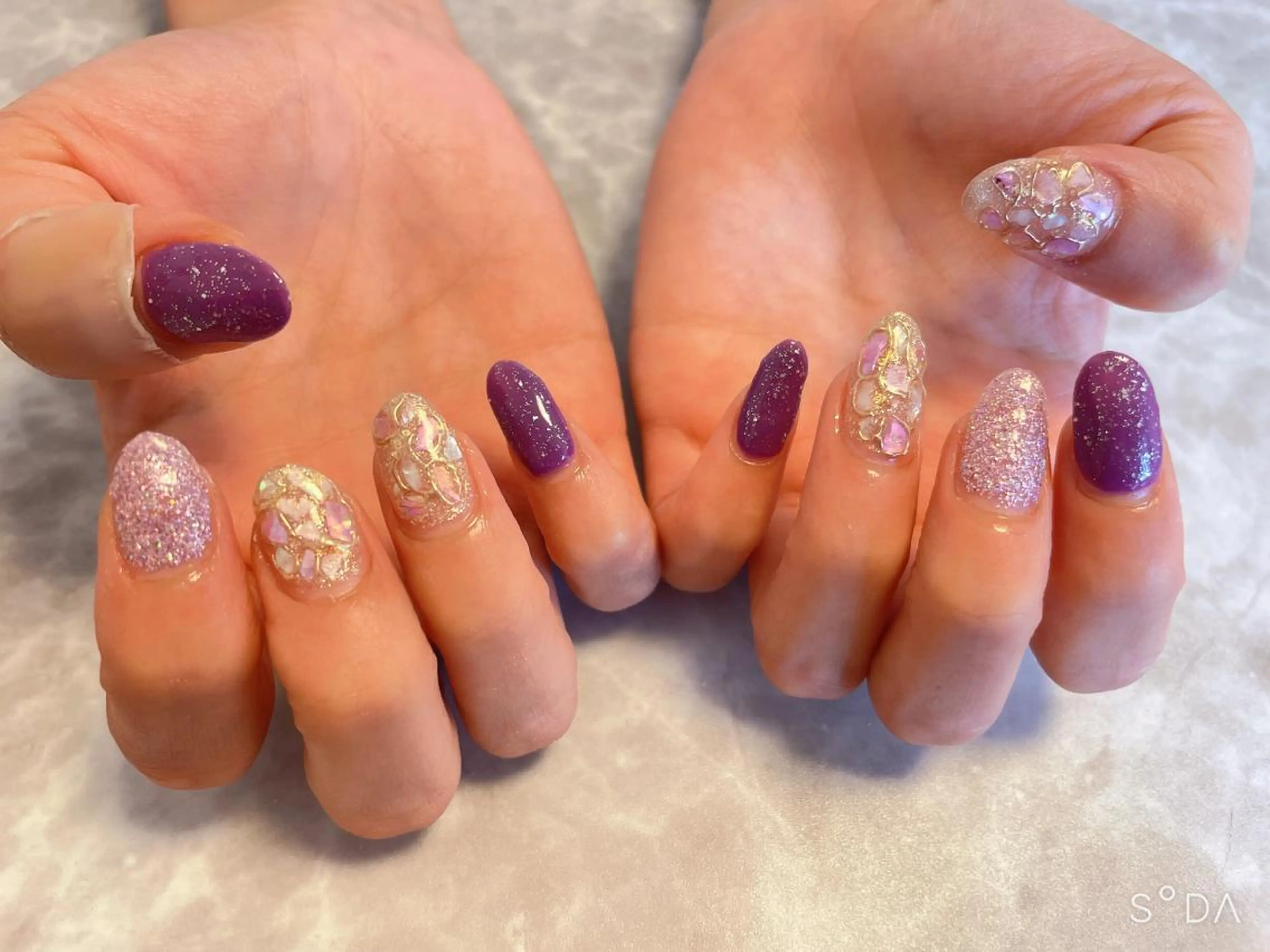 ネイル ラメ(グリッター) ミラーネイル ニュアンスネイル Nail salon Betty❤︎のネイルデザイン
