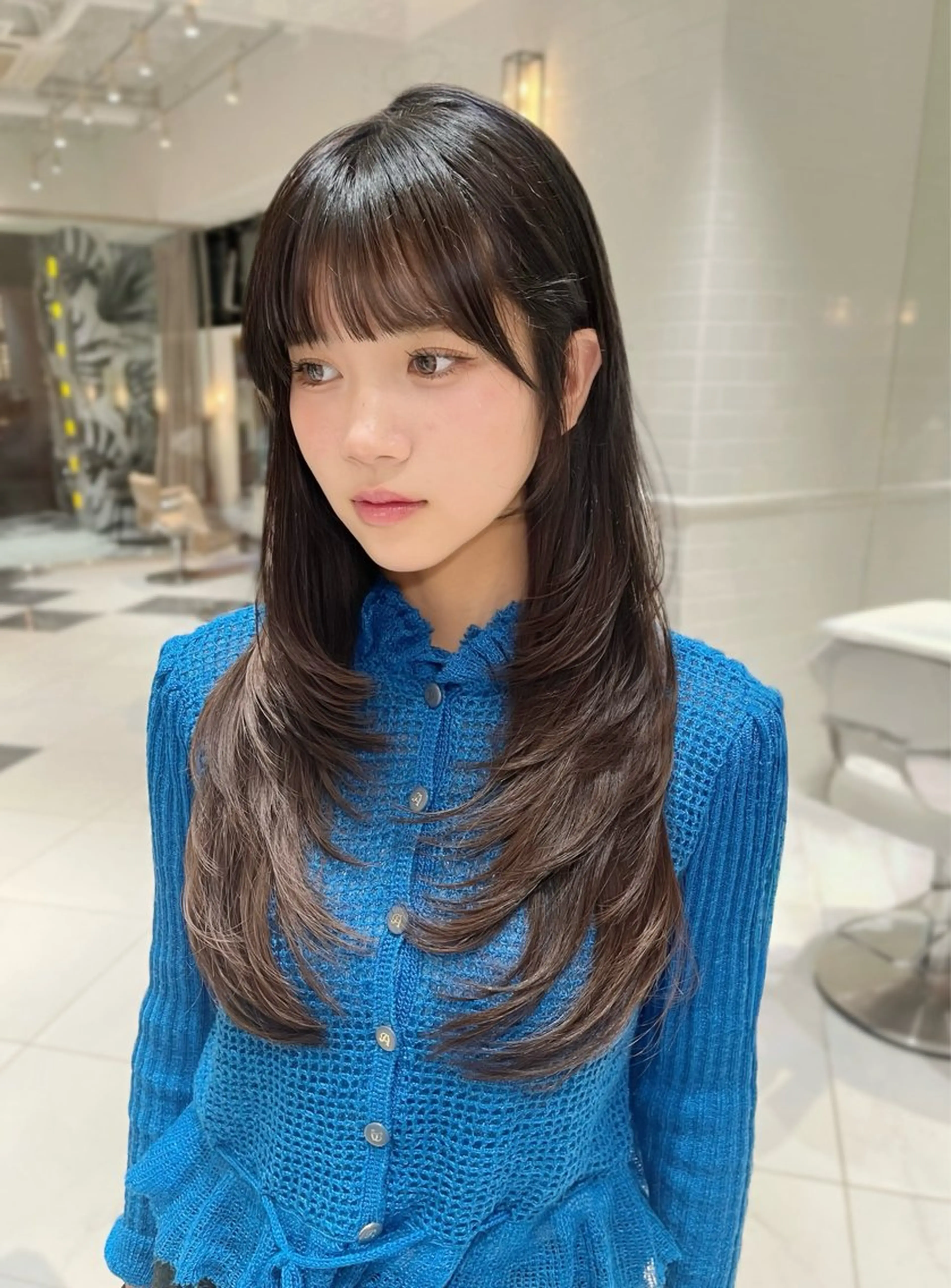 ロング レイヤーカット カット ヘアカラー haruna .のヘアスタイル