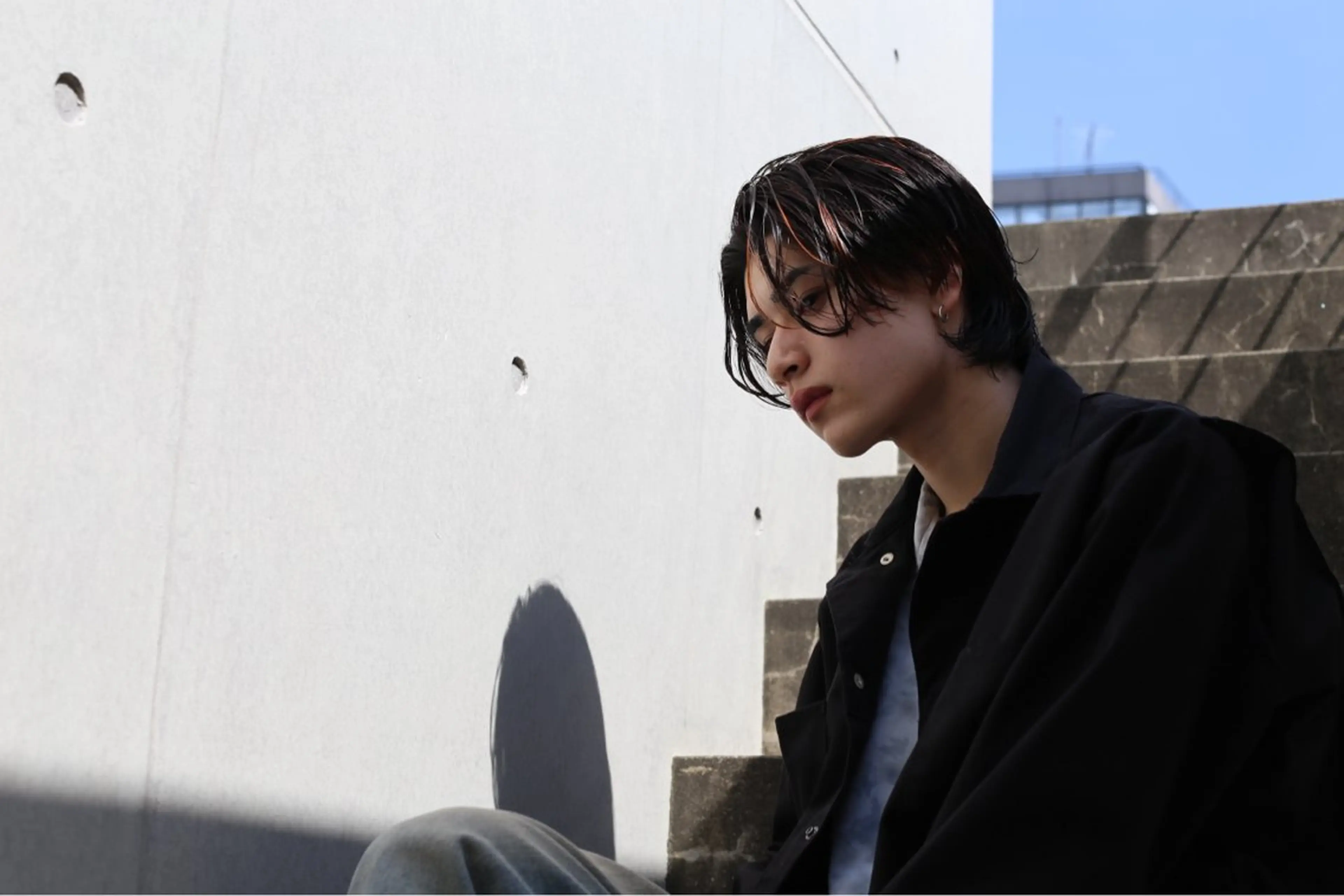 メンズ ダウンパーマ メンズパーマ MEN'S HAIR SENSE BLUE渋谷宇田川交番前所属・モモ 渋谷メンズ特化美容師のヘアスタイル