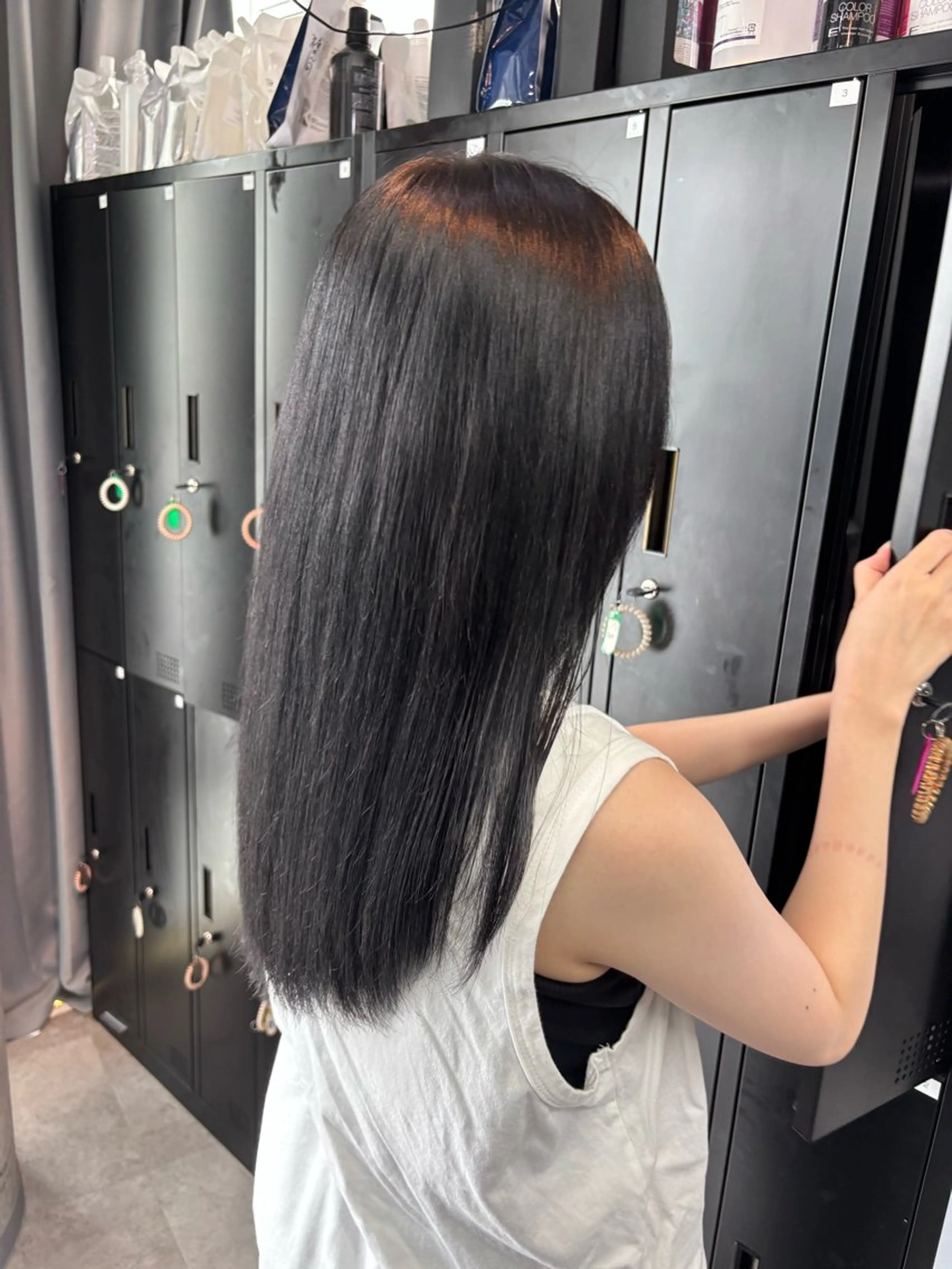 ロング ヘアカラー 落ちる黒 森崎雄斗のヘアスタイル