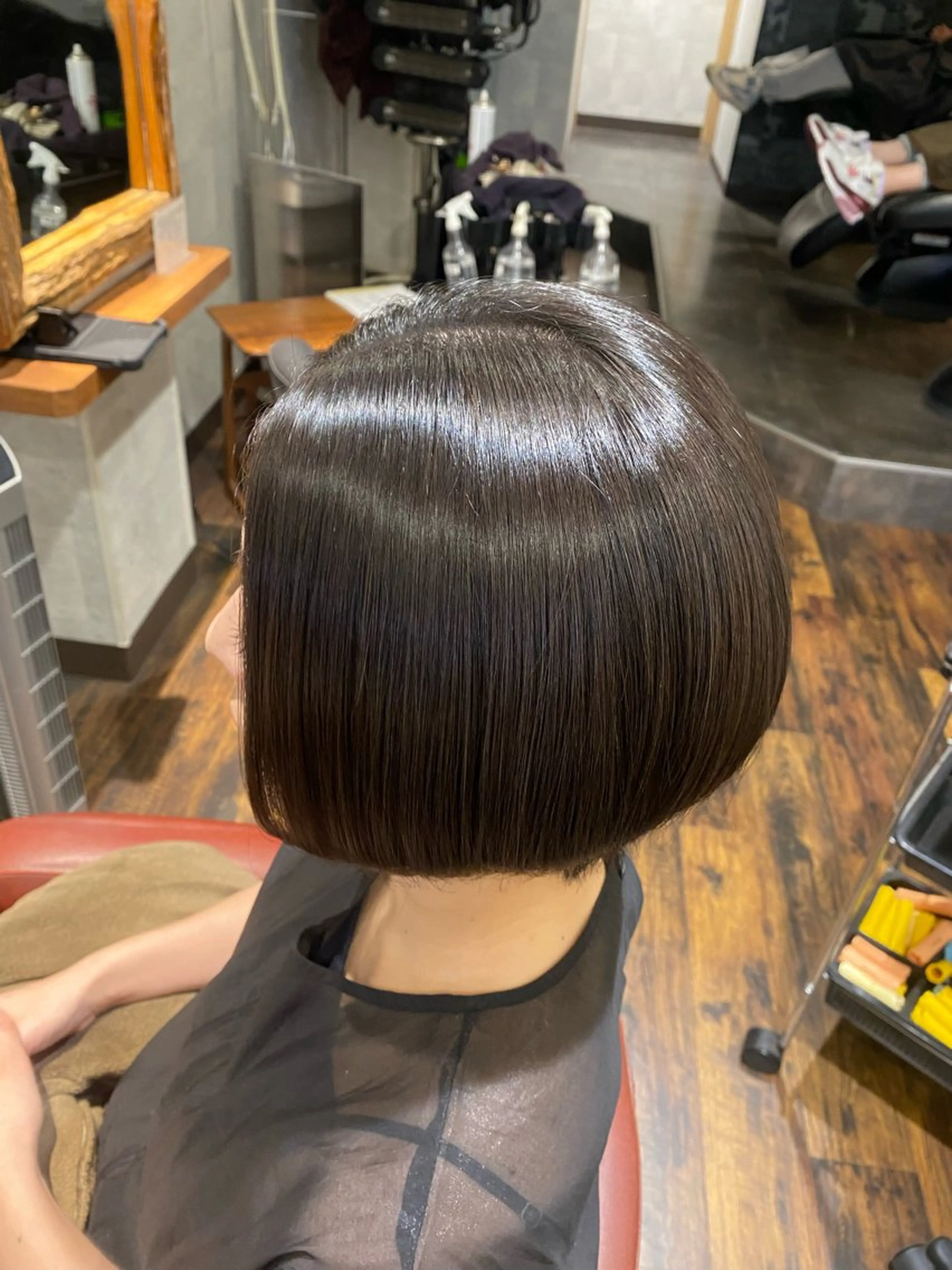 ショート トリートメント 酸熱トリートメント カット トリートメント 歴21年ジェルム代表 ヨシアキ激安な理由のヘアスタイル