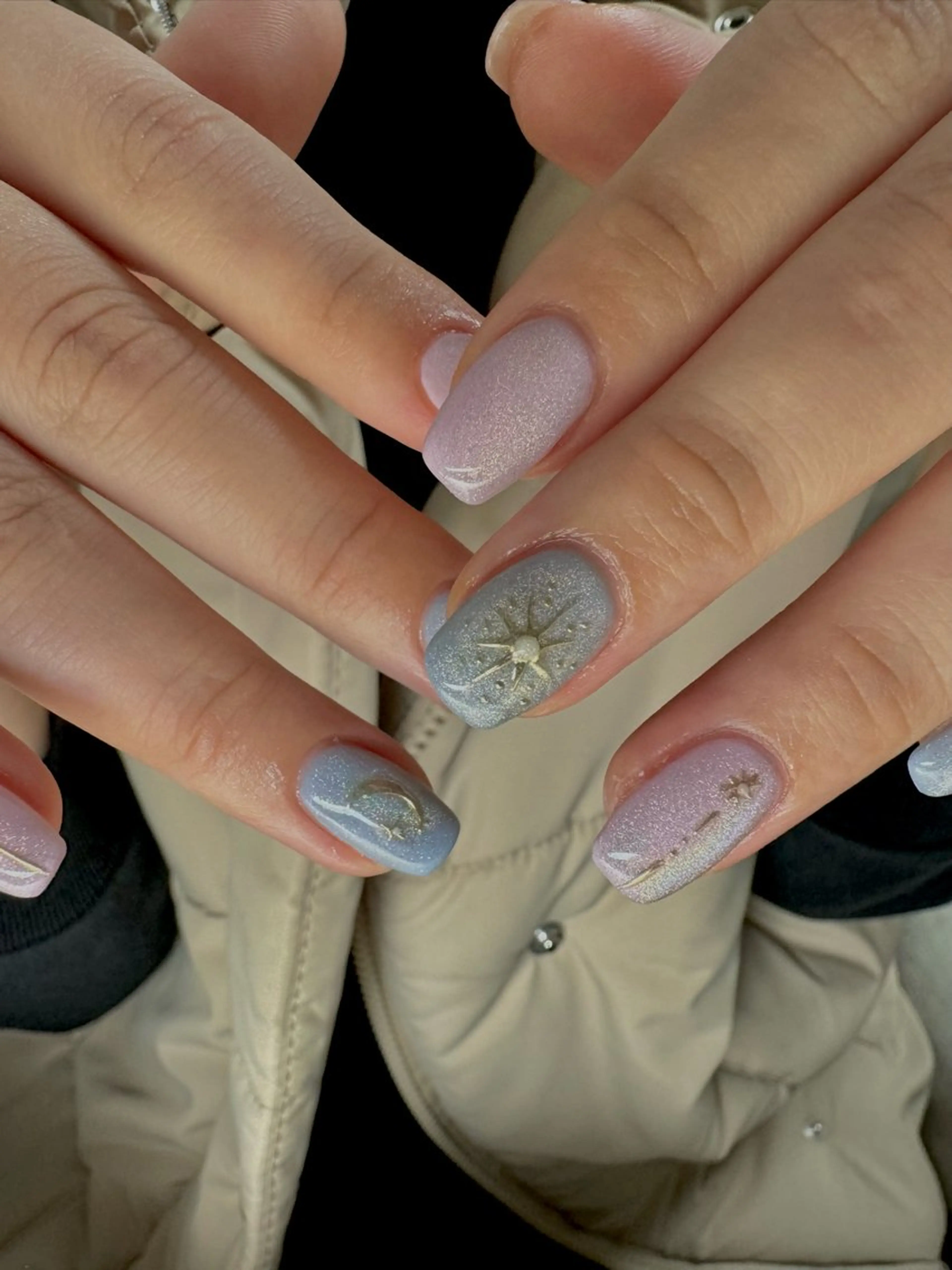 ネイル アートネイル ジェルネイル 韓国ネイル マグネットネイル ミラーネイル ハンドネイル flowers nailのネイルデザイン