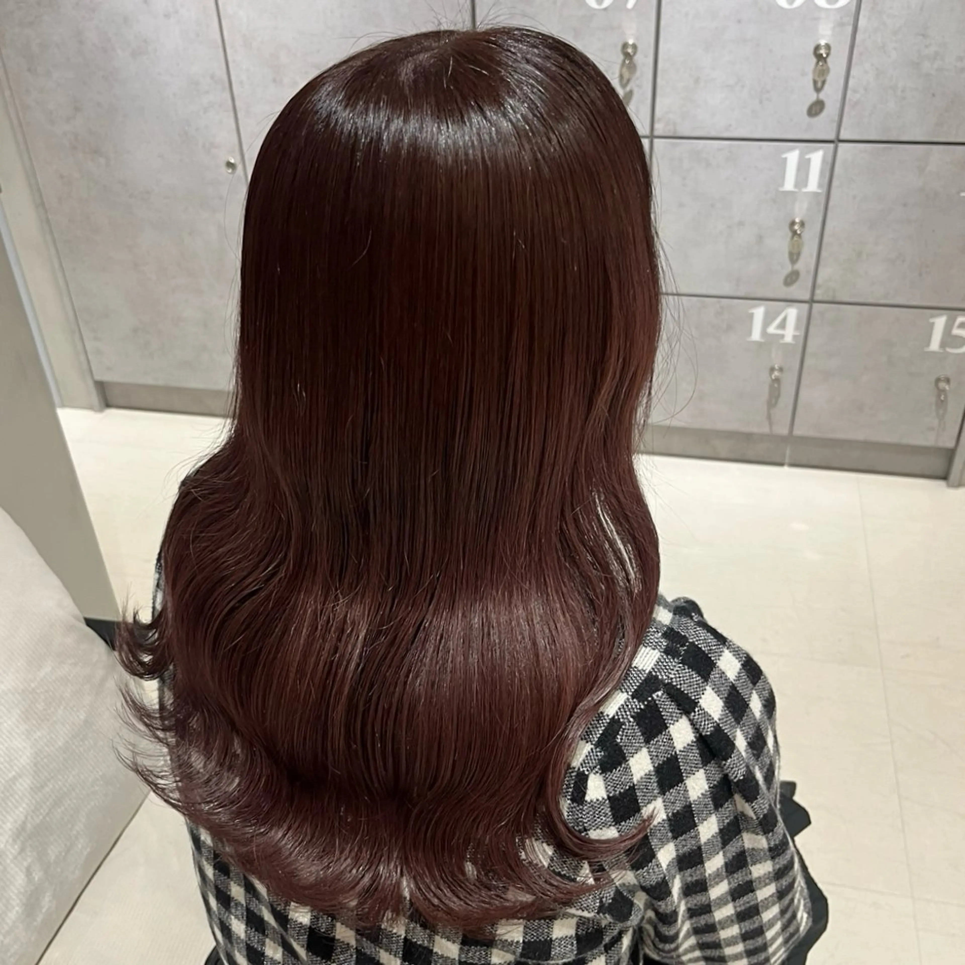 セミロング カラー ブリーチ ラベンダーカラー ピンクカラー ピンクラベンダー 𝒎𝒐𝒆🩰 名駅/ヘアメ/韓国風のヘアスタイル
