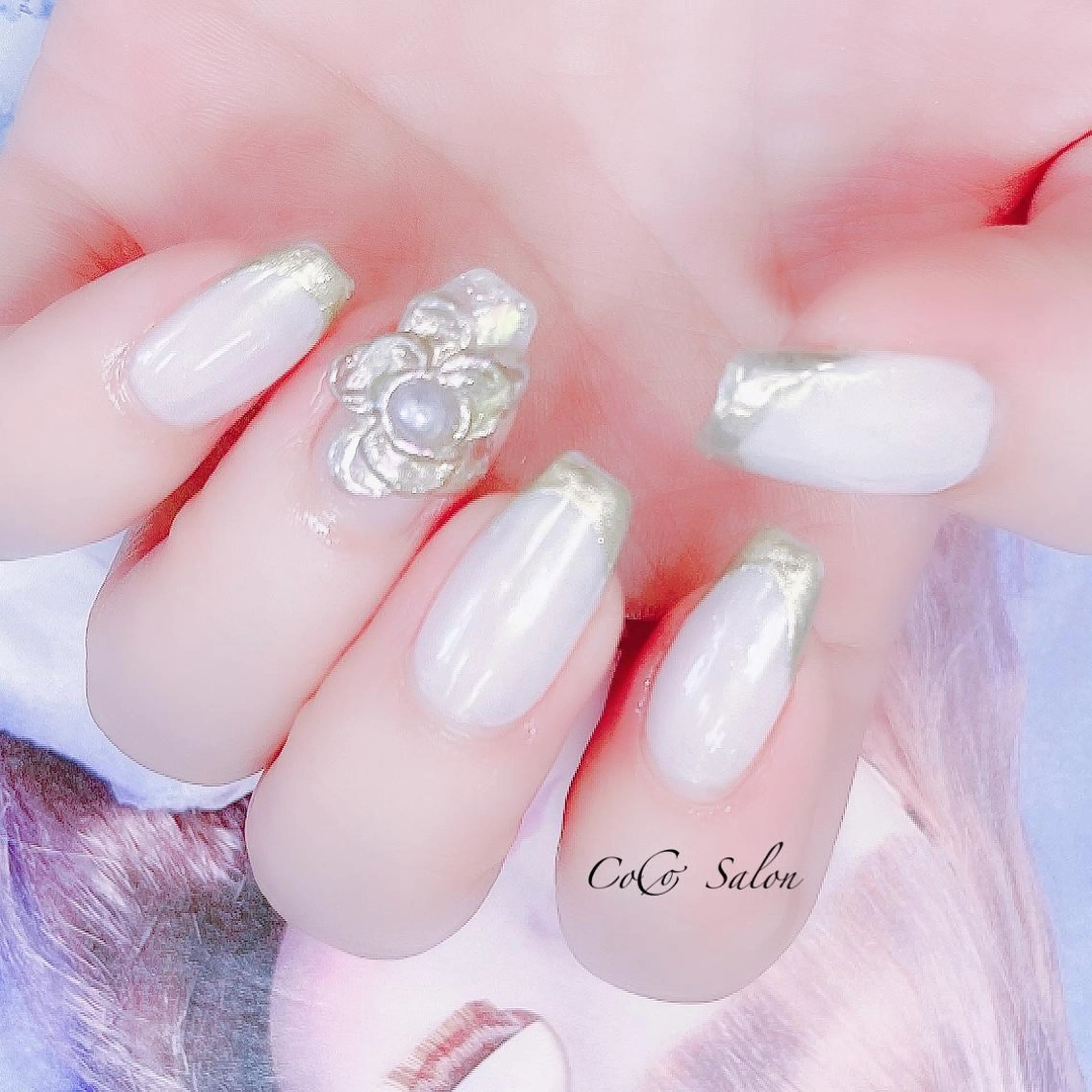 ネイル オーロラネイル 長さ出し フラワーネイル フレンチネイル ジェルネイル CoCoSalon ネイル/まつ毛予約のネイルデザイン