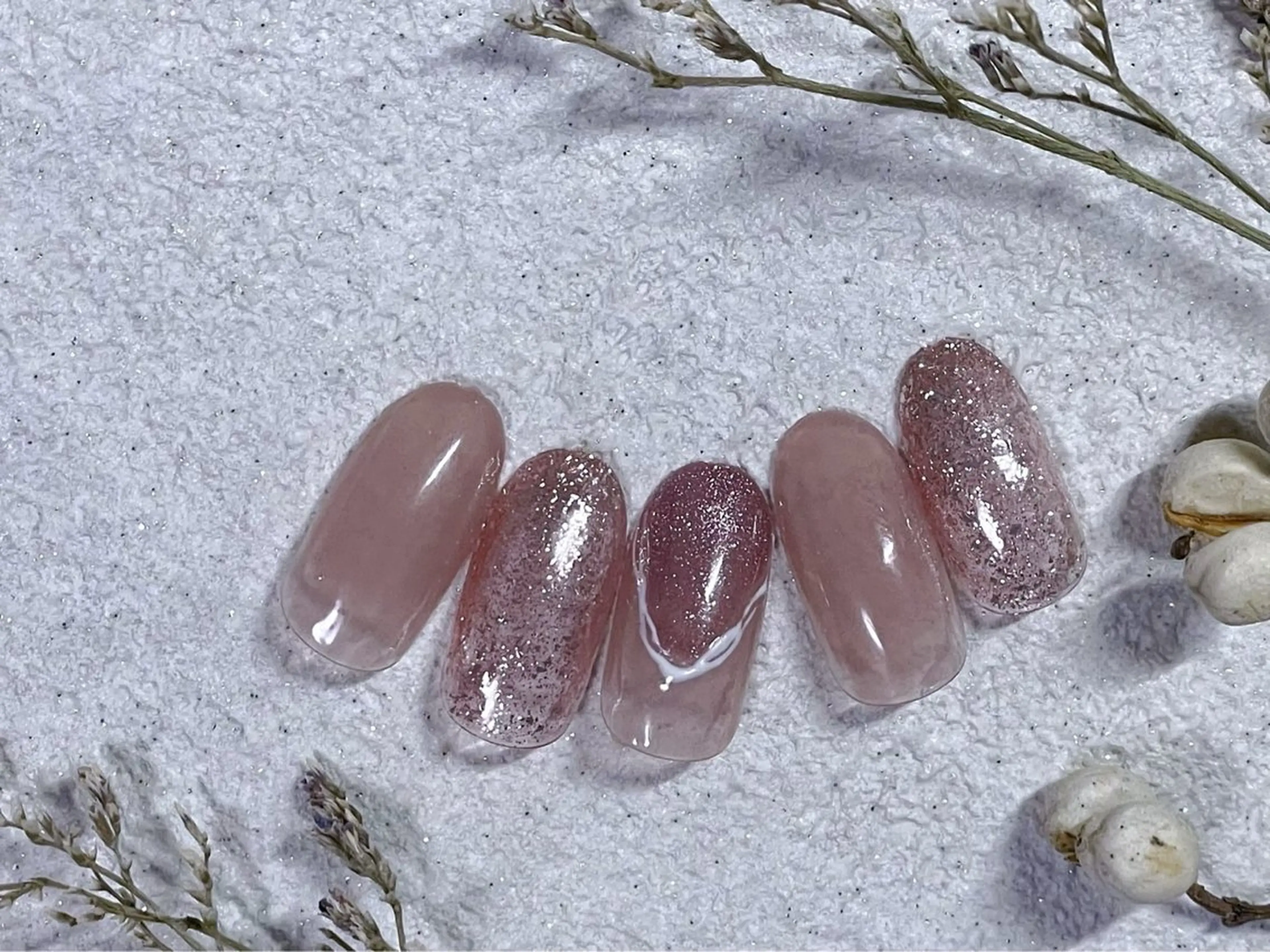 ネイル ジェルネイル 韓国ネイル メンズネイル パラジェル ブライダルネイル kiki nail たまプラーザのネイルデザイン