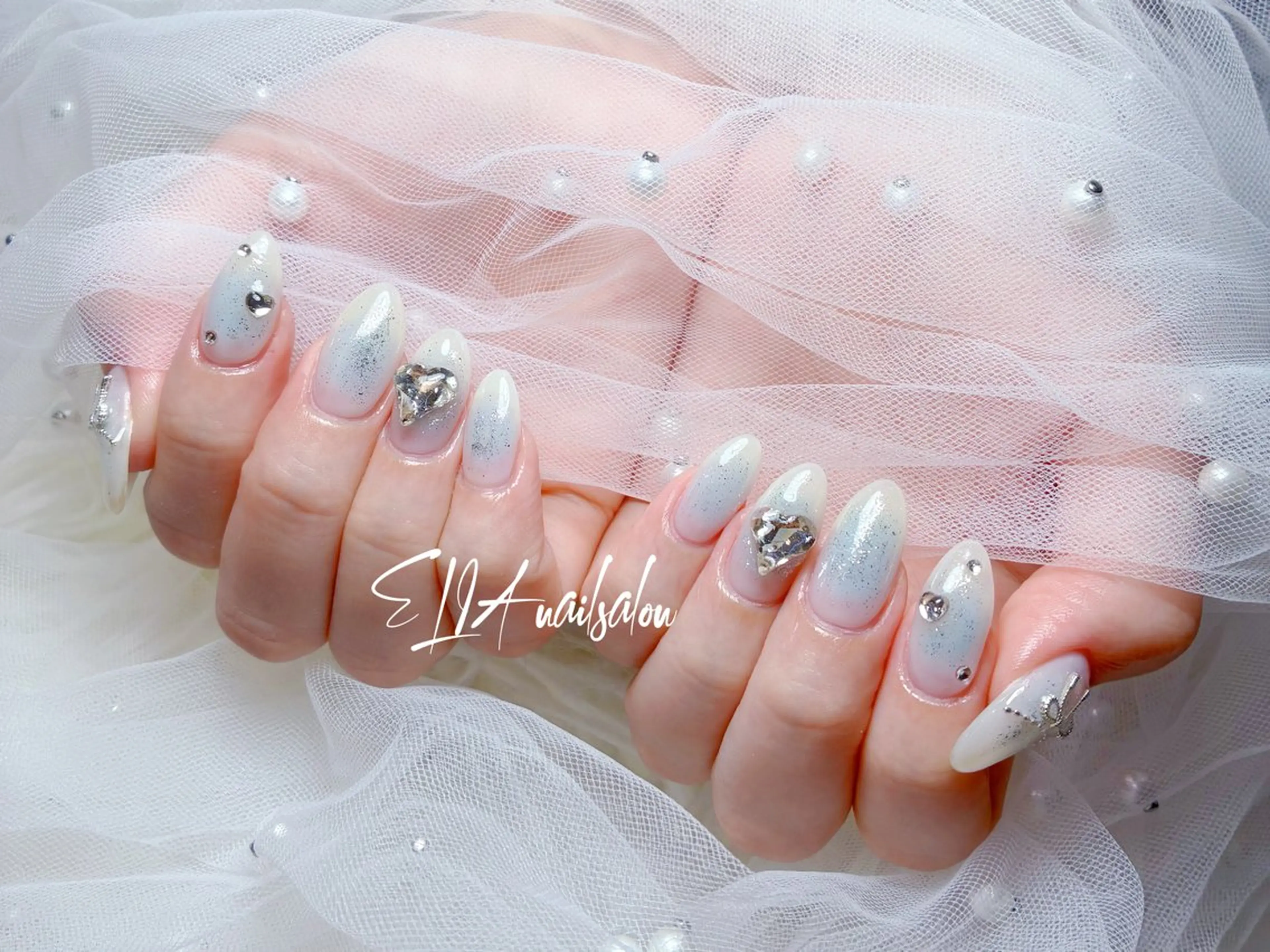 ミディアム ハンドネイル ハンドケア ELIA【エリア】 nailsalonのネイルデザイン