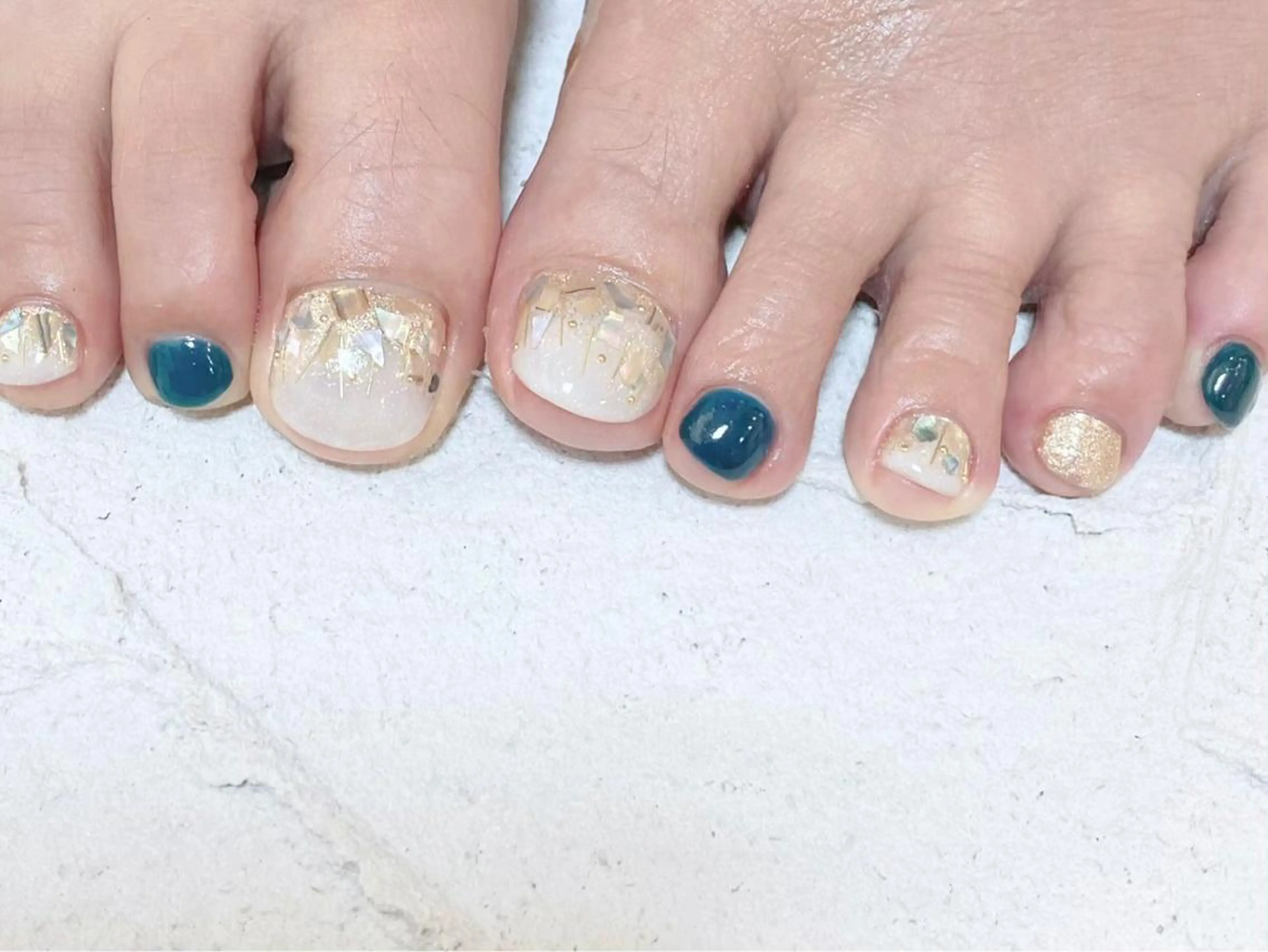 ご新規様限定❣️定額フットネイルコースB🦶他店様オフ有り・ドライケア込み・フットバス付の写真
