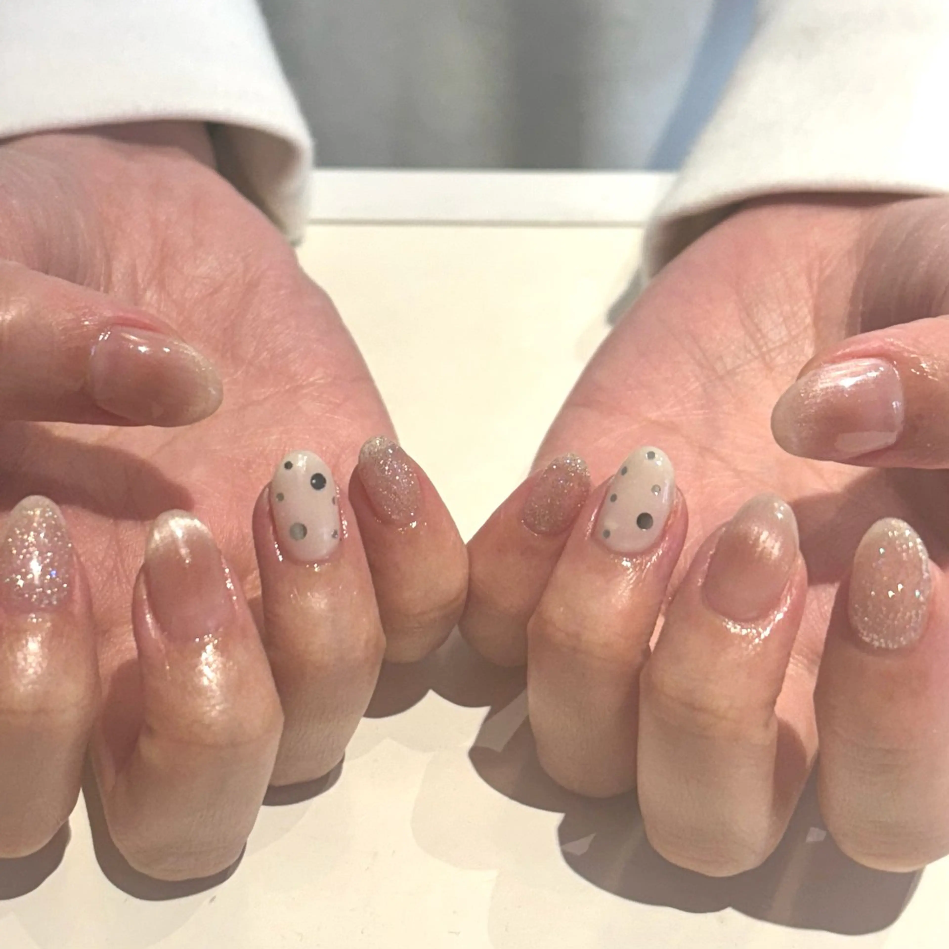 ネイル ハンドネイル 石川 萌香のネイルデザイン